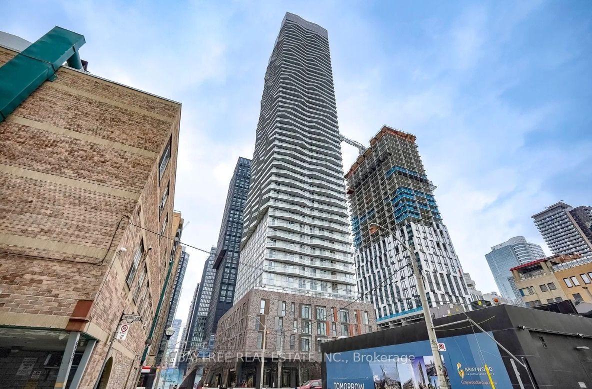 100 Dalhousie Street — photo 1