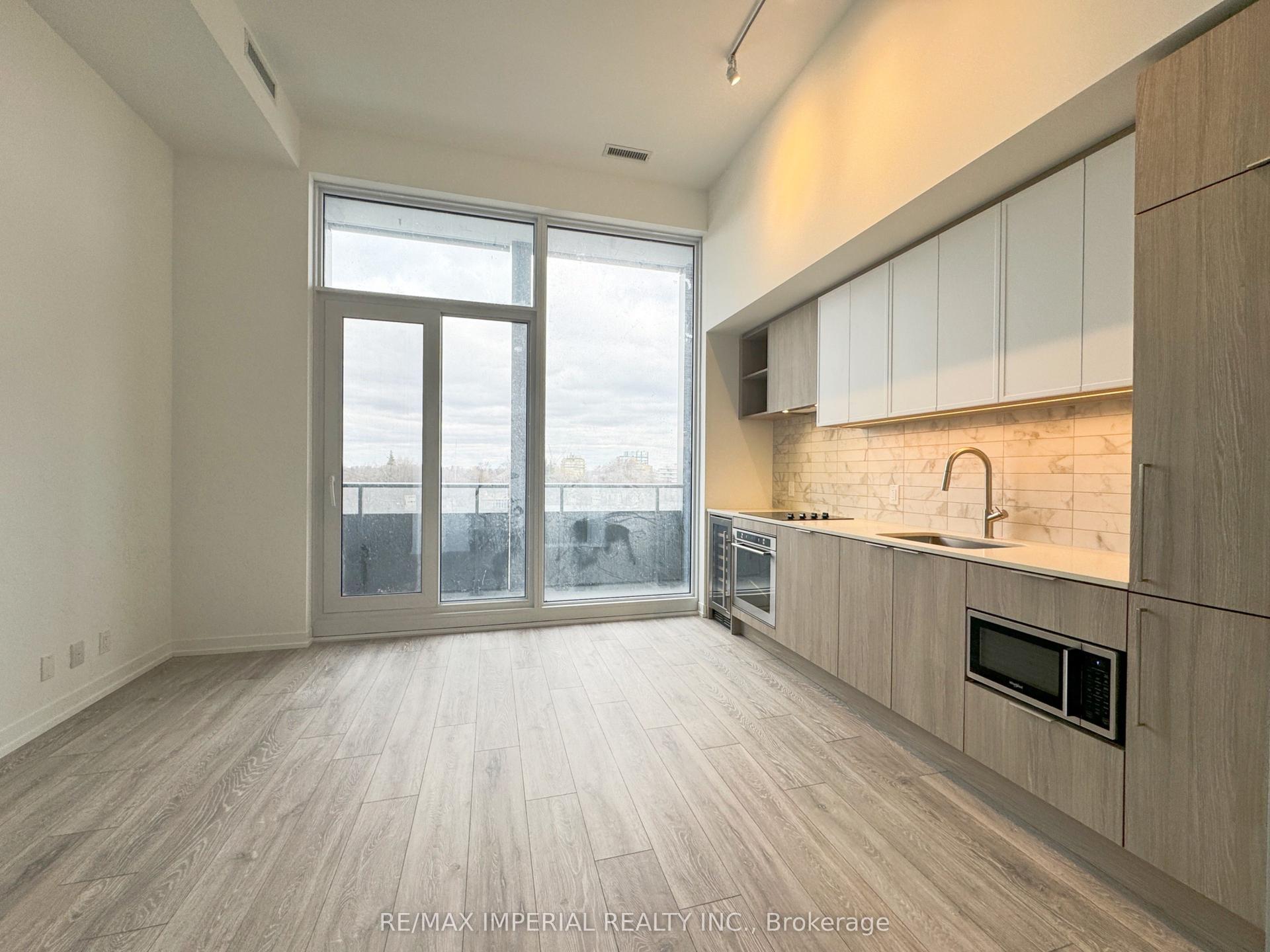 2020 Bathurst Street 1005 #1005, Toronto — Condo for lease, photo 1