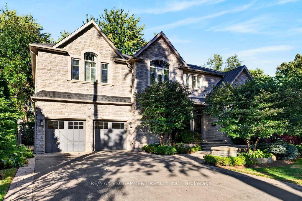 225 Lakeside Avenue, Burlington — Detached for sale, photo 1