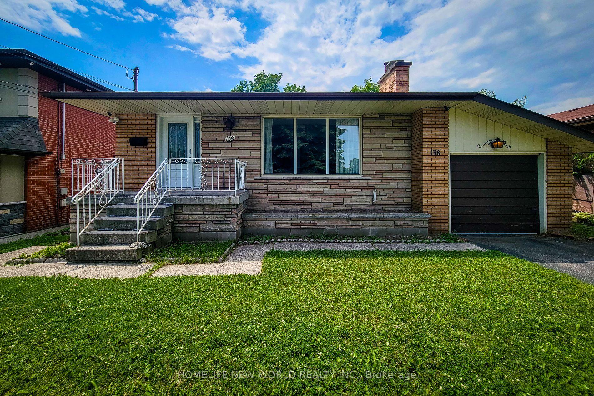 138 Rifle Range Road, Hamilton — Detached for sale, photo 1