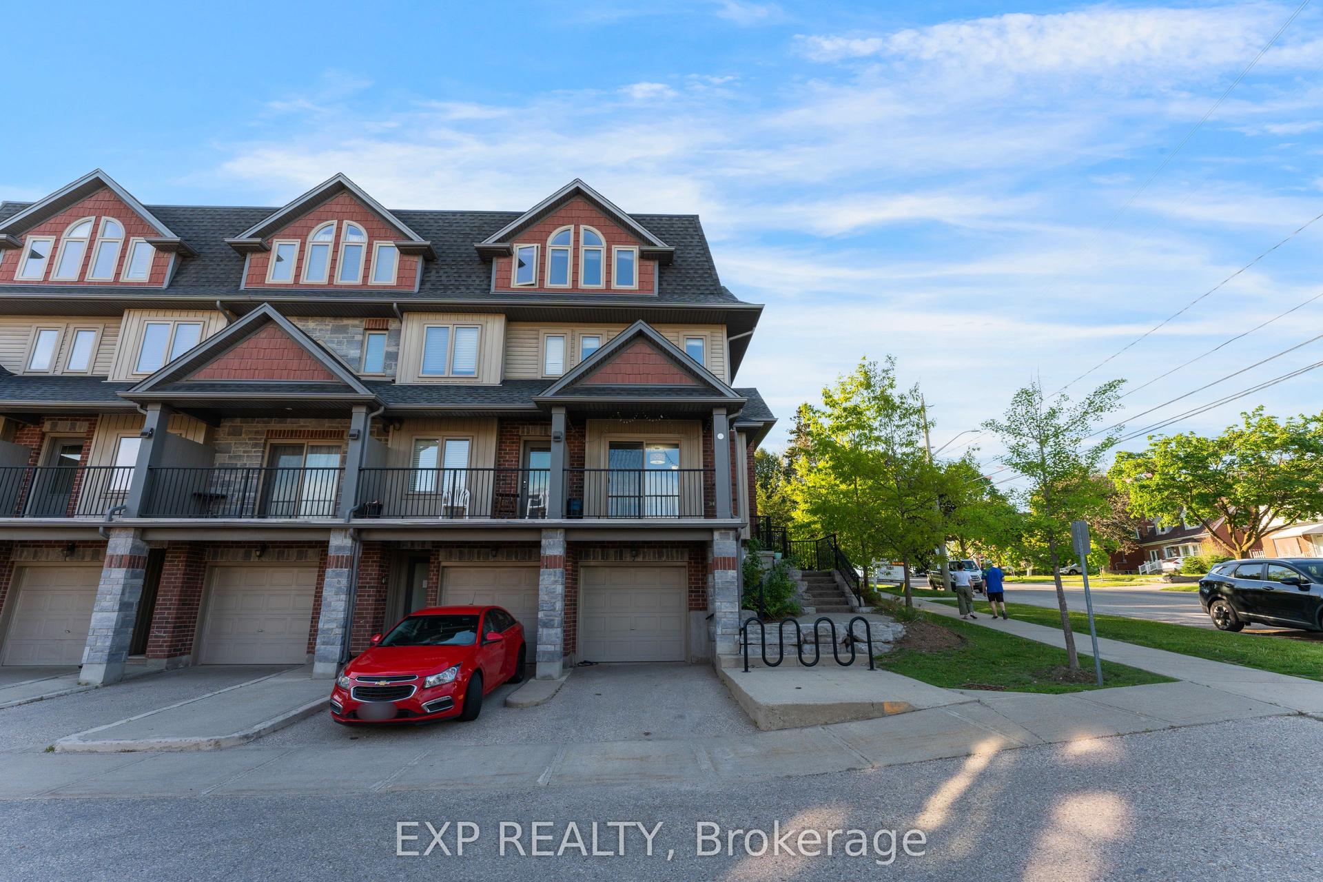 487 EAST Avenue 5 #5, Kitchener — Condo Town for lease, photo 1