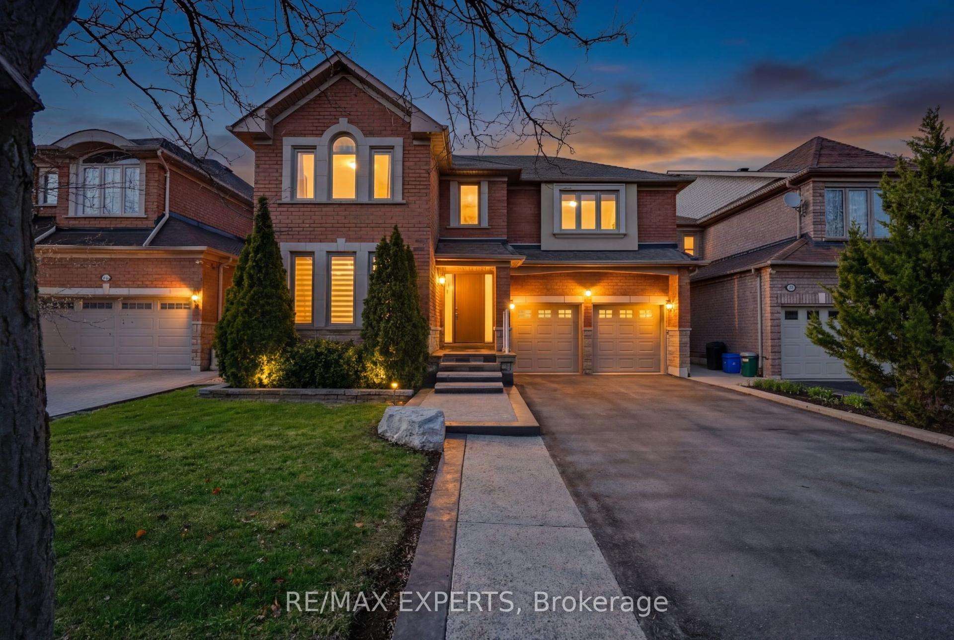 8 Ferdinand Avenue — photo 1