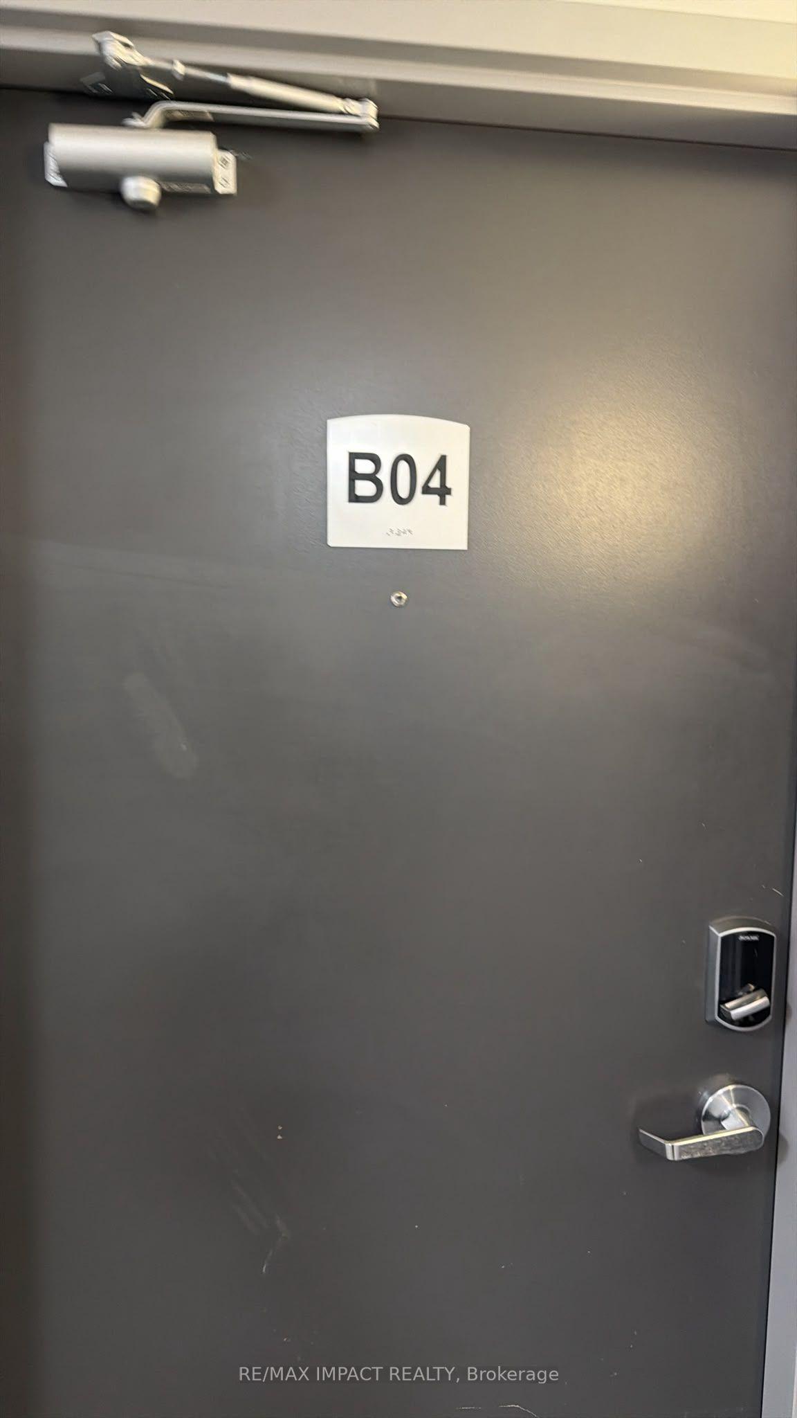 275 Larch Street B04 #B04, Waterloo — Condo for lease, photo 1