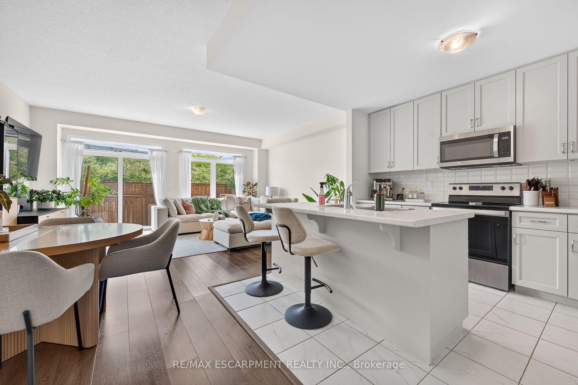 27 Rachel Drive 22 #22, Hamilton — Townhouse for sale, photo 1
