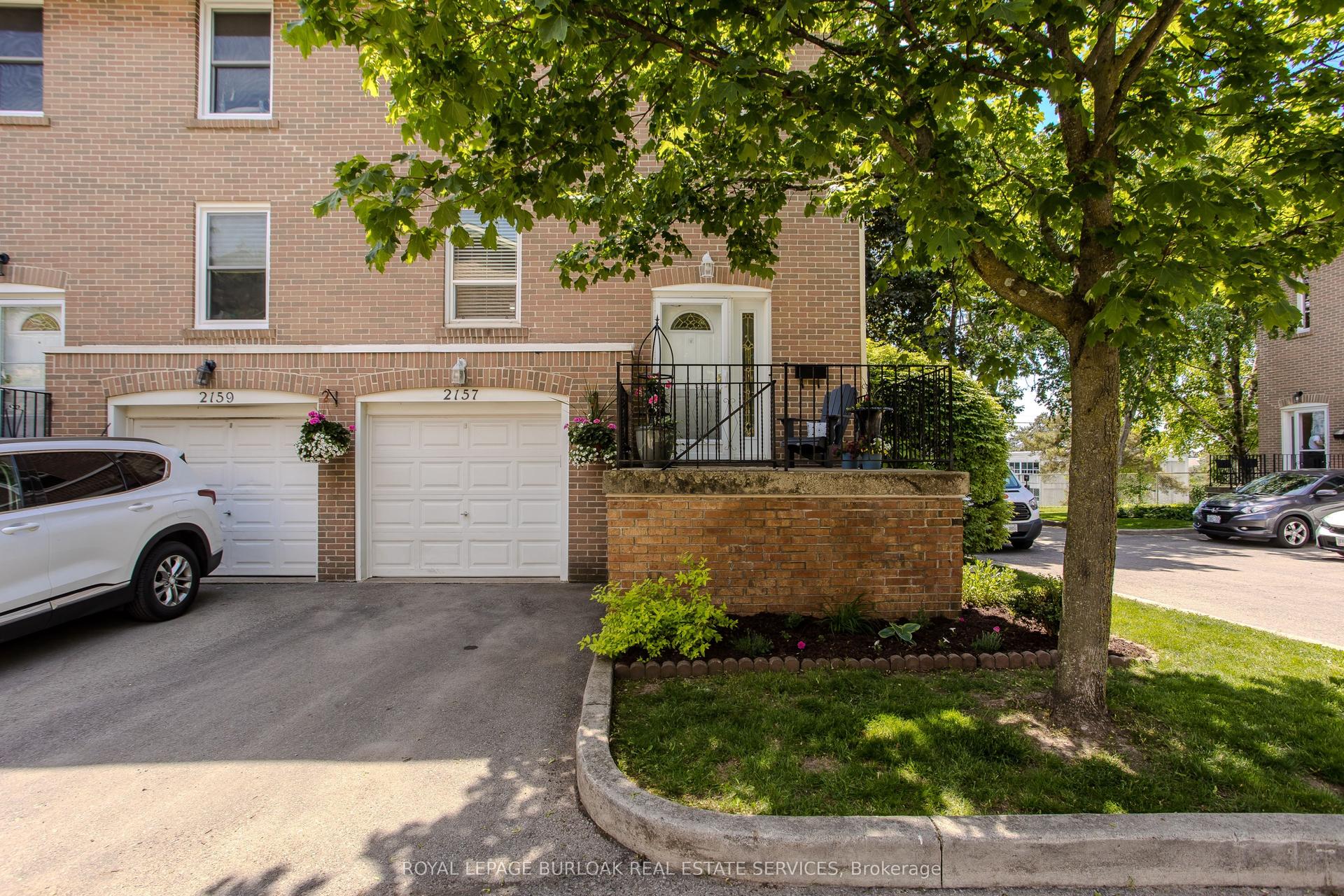2157 Mountain Grove Avenue — photo 1