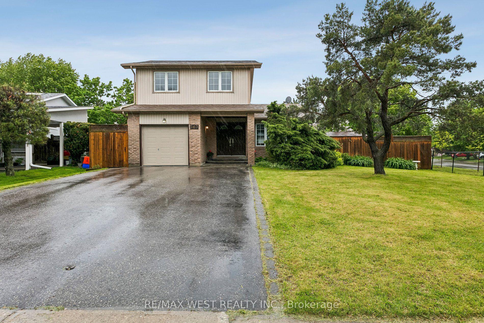 563 Joyce Boulevard, Milton — Detached for sale, photo 1
