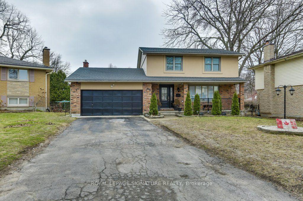 55 Wentworth Court — photo 1