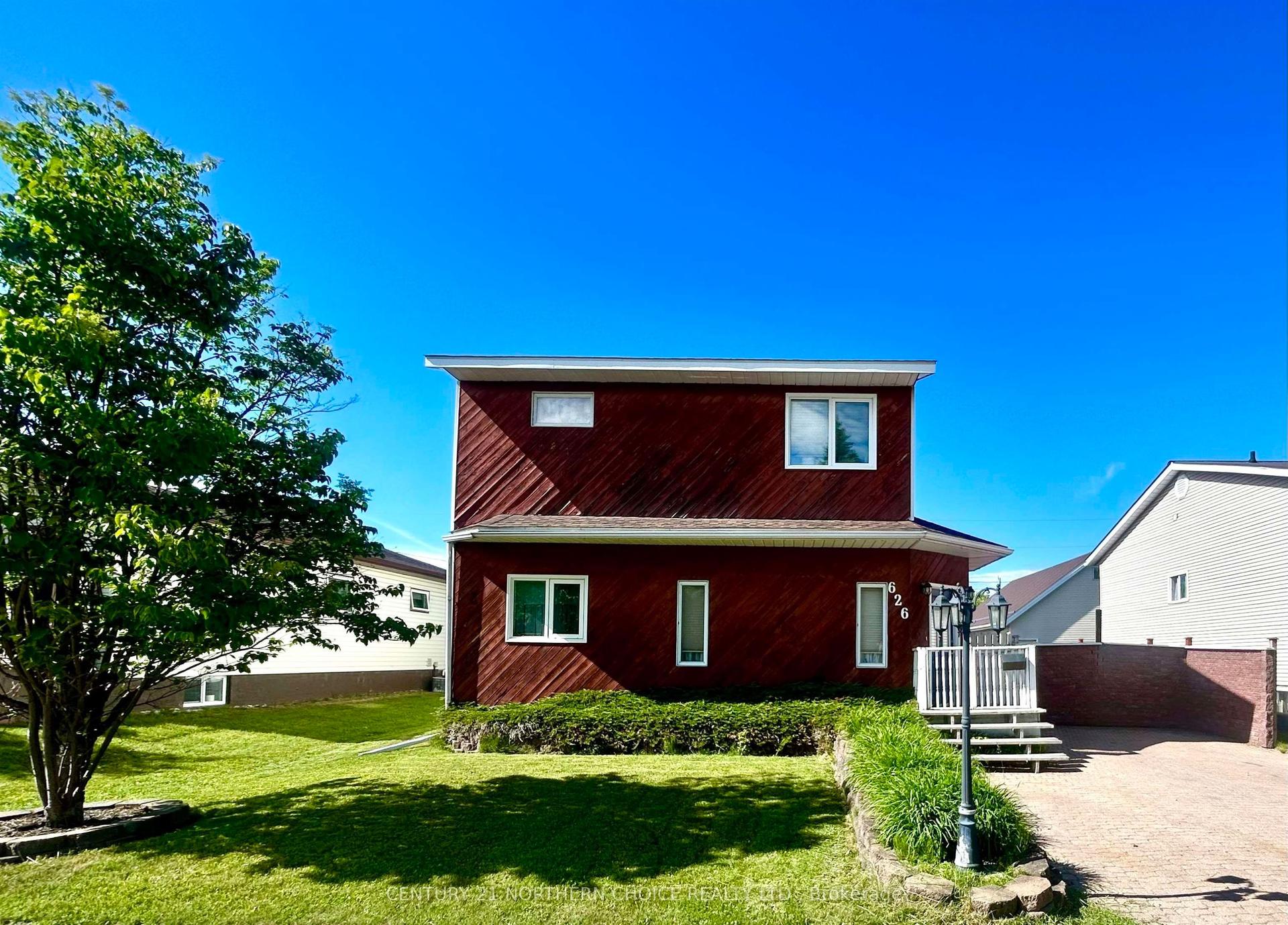 626 Second Street West, Fort Frances — Detached for sale, photo 1