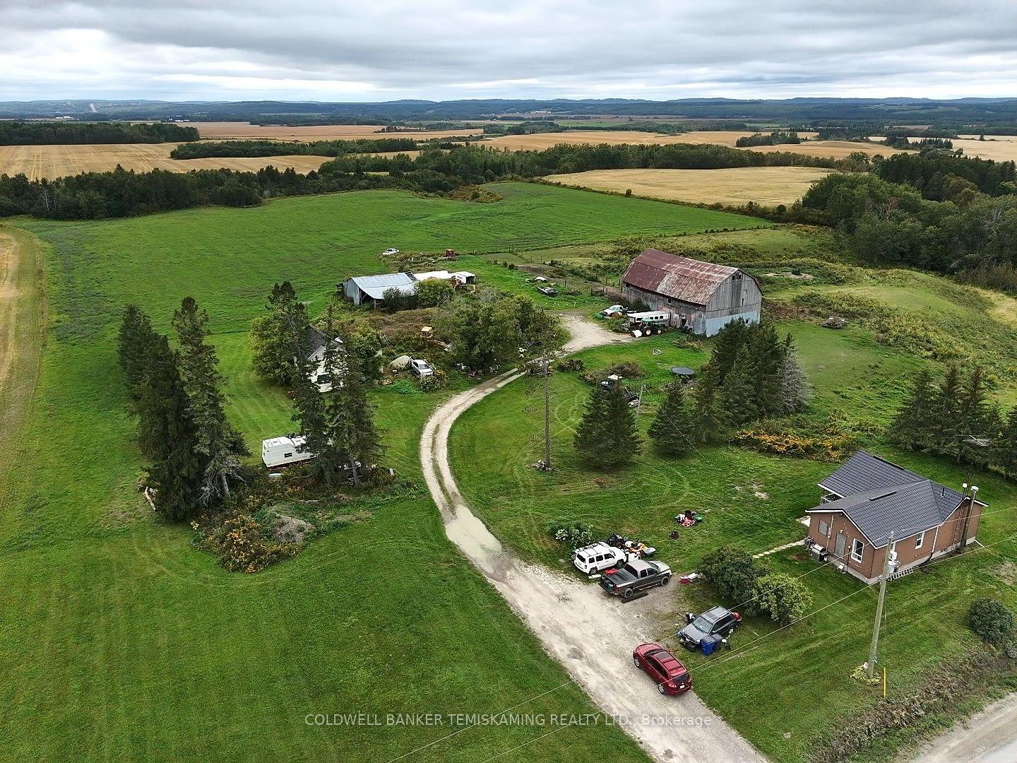864140 Uno Park Road, Temiskaming Shores — Detached for sale, photo 1
