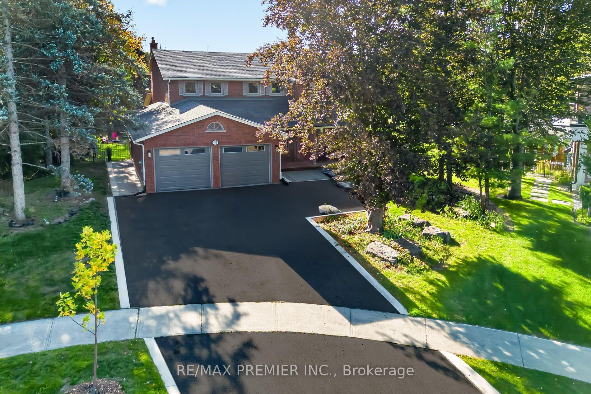 35 Yellow Pine Crescent, Vaughan — Detached for sale, photo 1