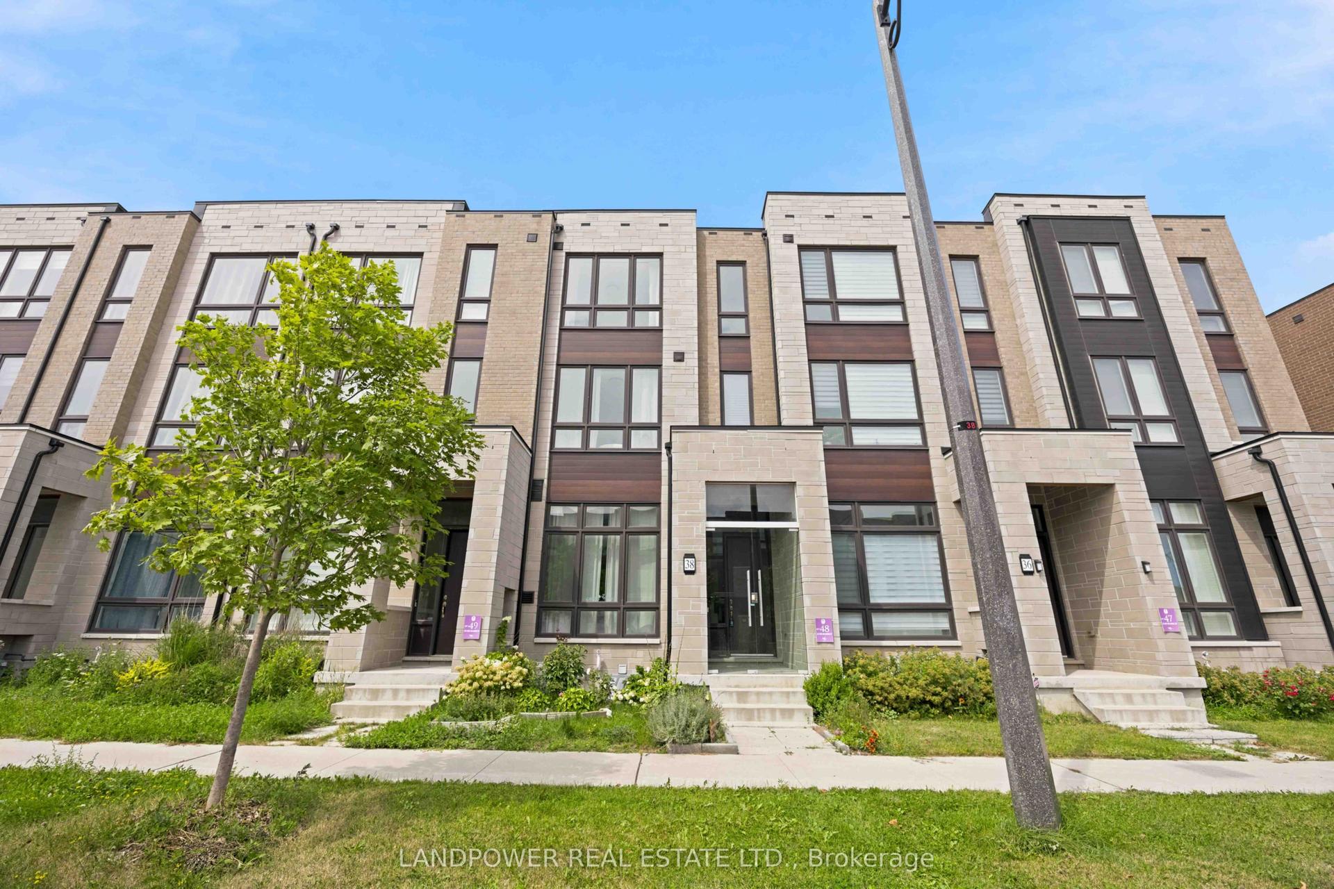38 Lord Melborne Street, Markham — Townhouse for sale, photo 1