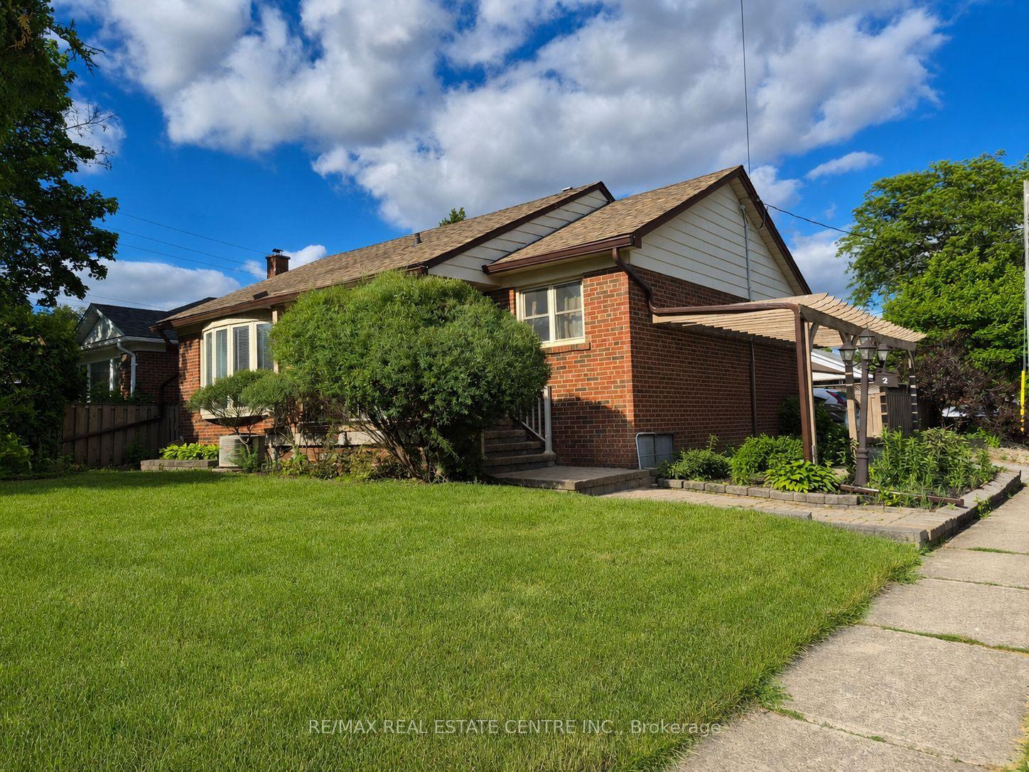 2 Bard Lane — photo 1