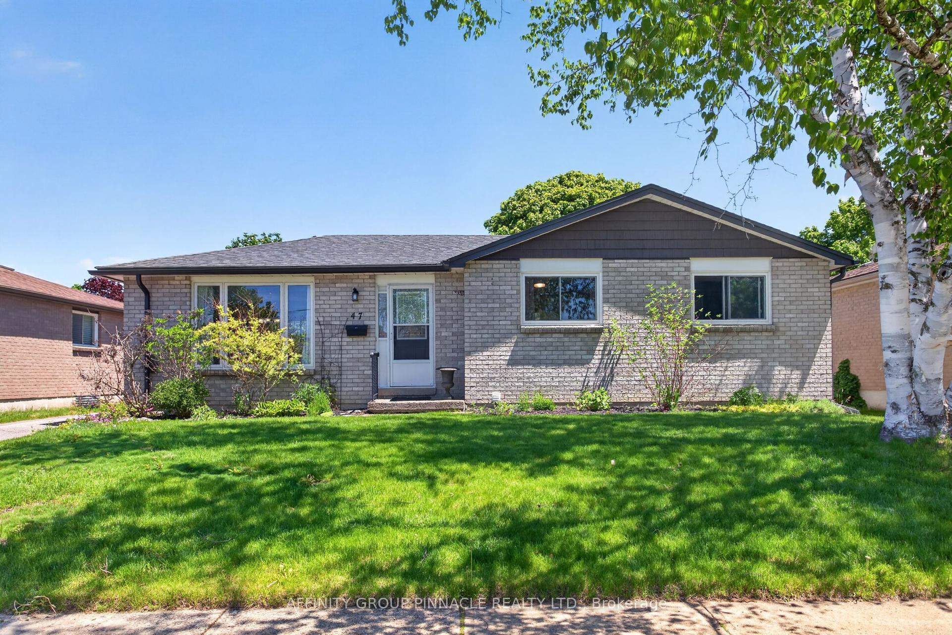 47 Birch Court — photo 1