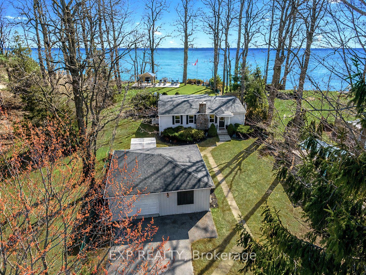 113 Victoria Beach Road — photo 1