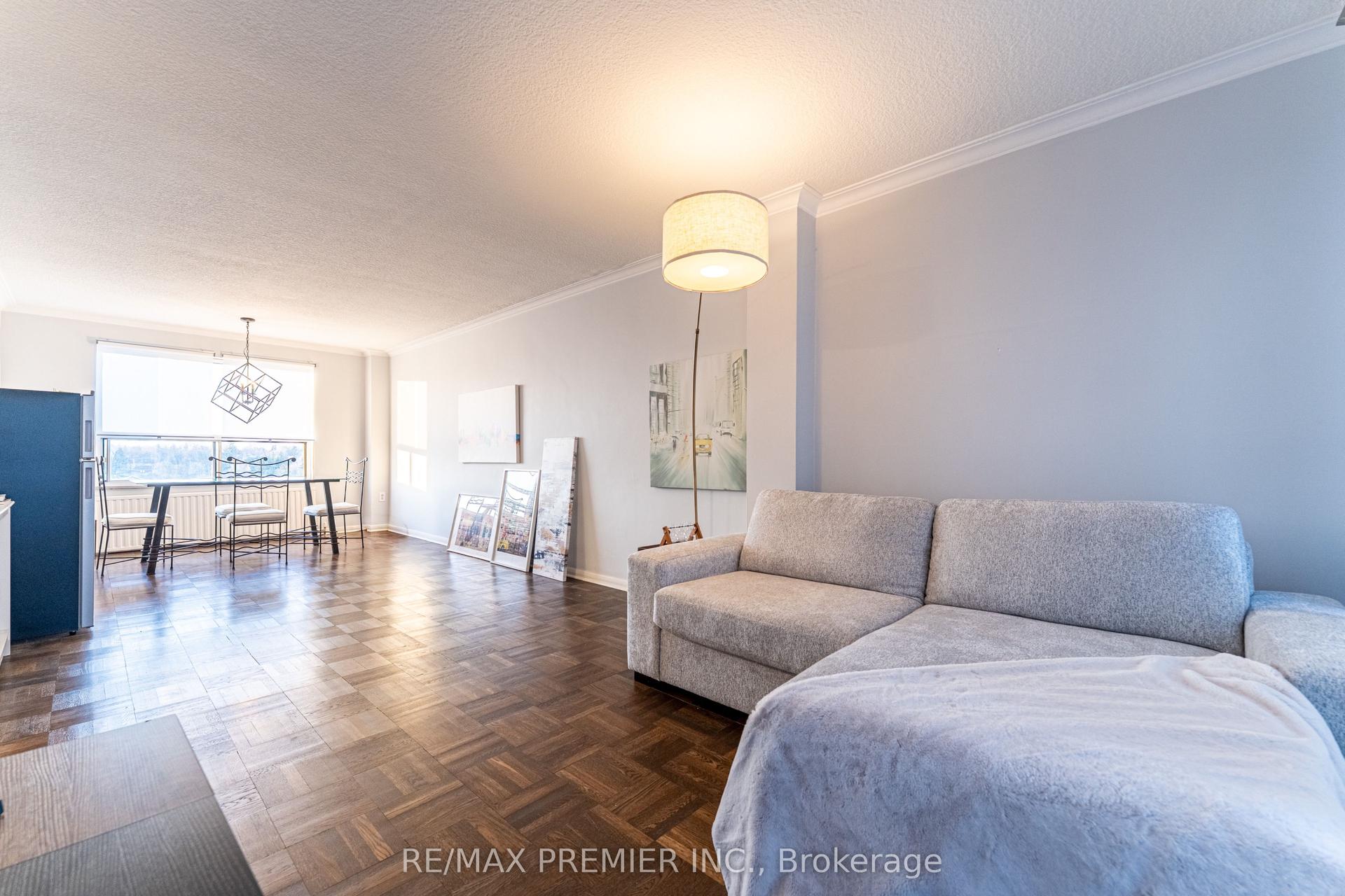 660 Eglinton Avenue W 612 #612 — photo 1