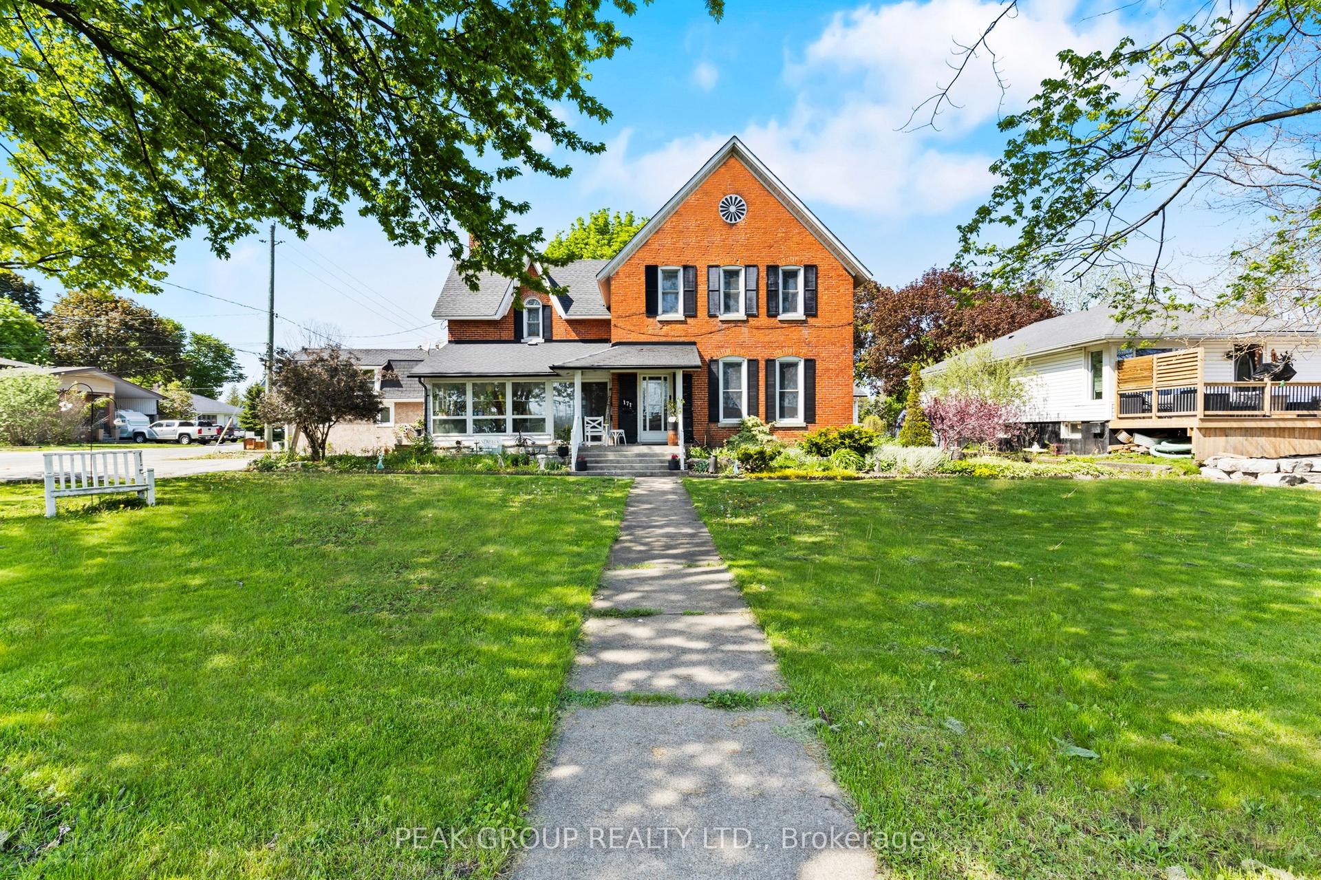 171 Killaly Street W — photo 1