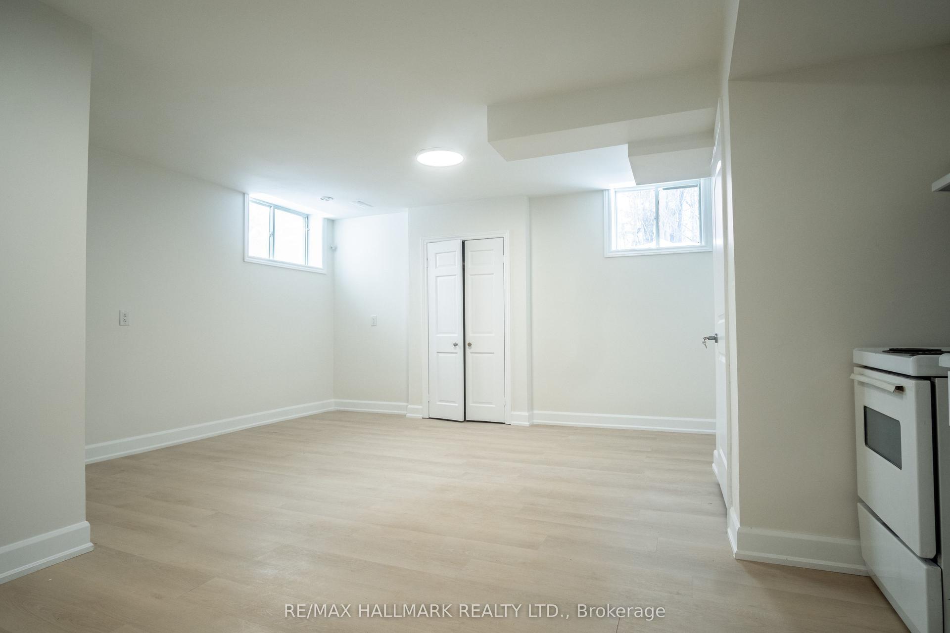 118 Fairholme Avenue Basement 2 #Basement 2 — photo 1