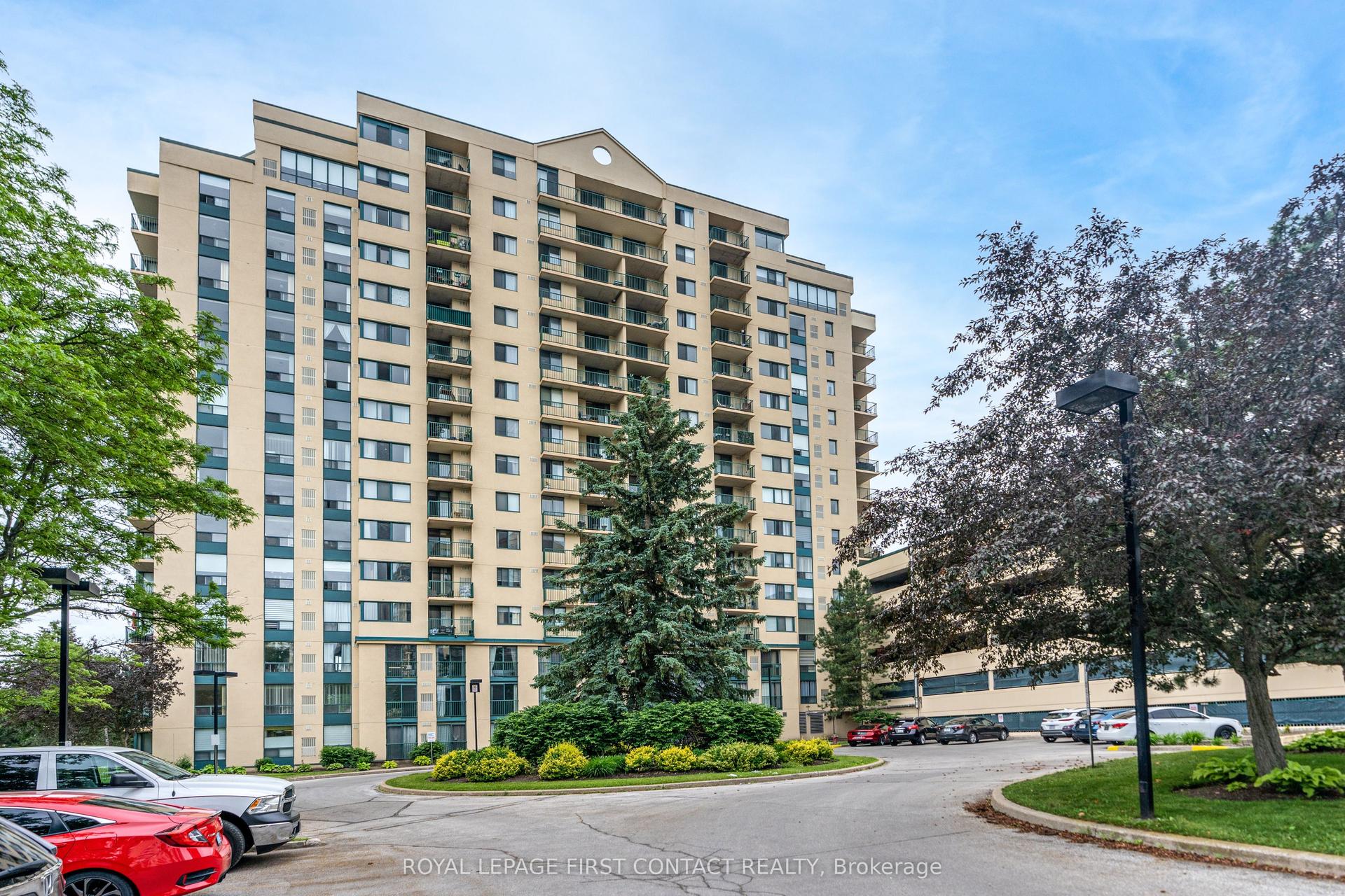 75 Ellen Street 1504 #1504, Barrie — Condo for lease, photo 1