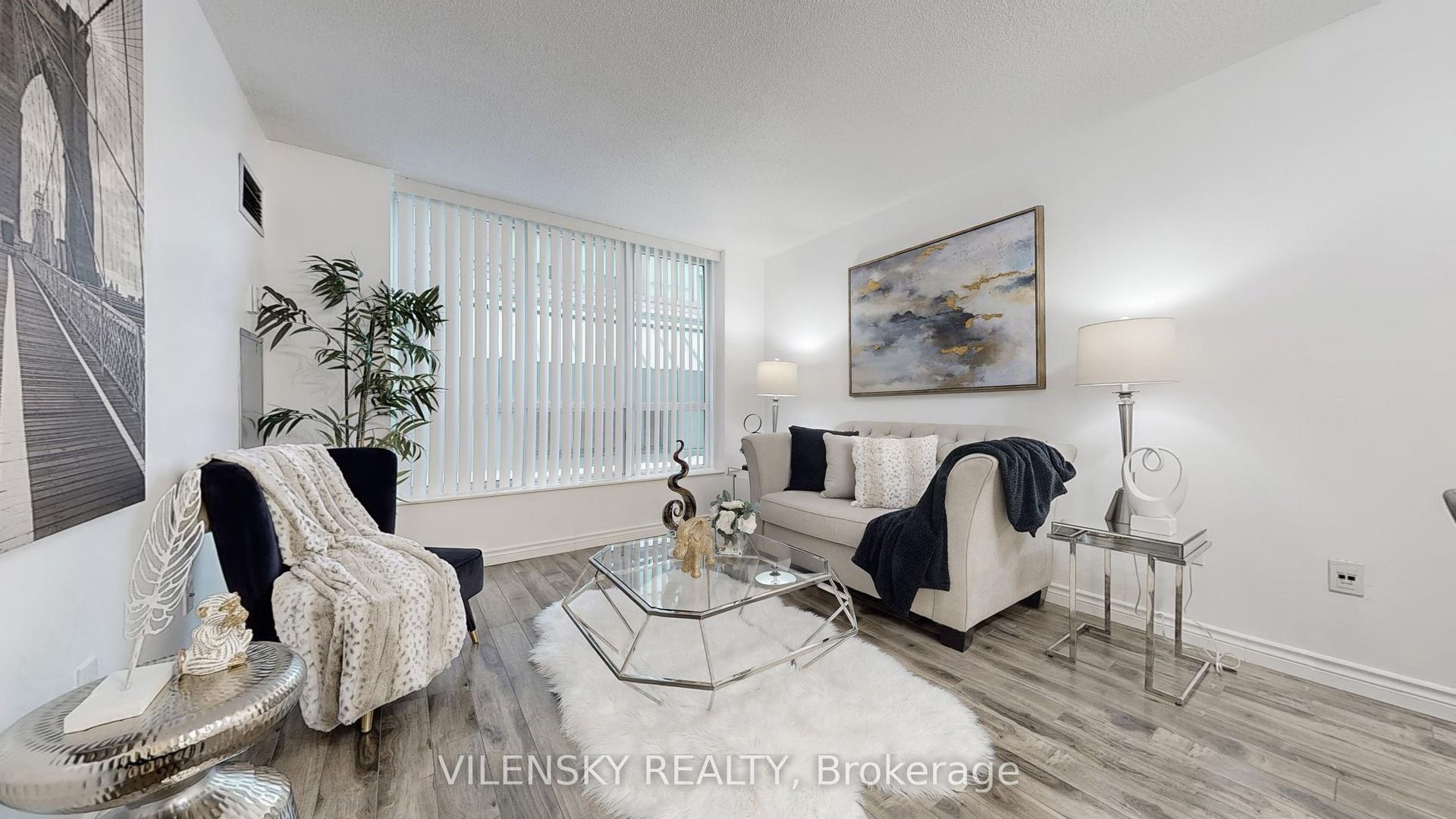 29 Pemberton Avenue 207 #207 — photo 1
