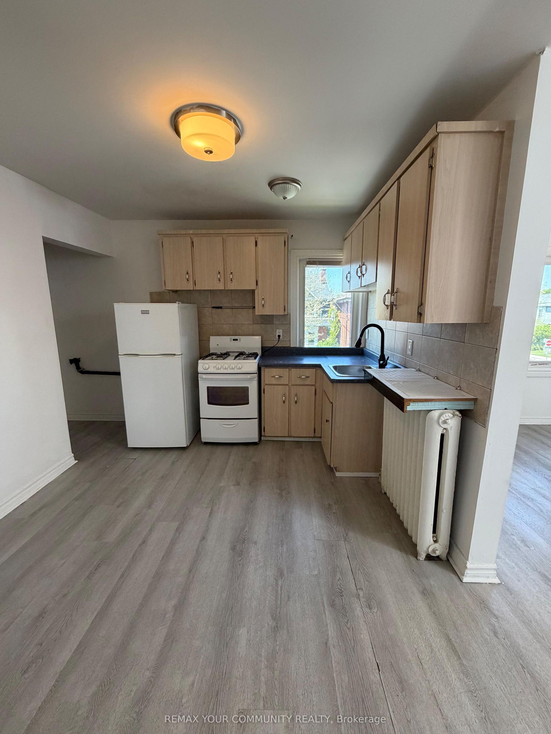 127 Morrison Avenue 2nd Floor #2nd Floor, Toronto — Multiplex for lease, photo 1