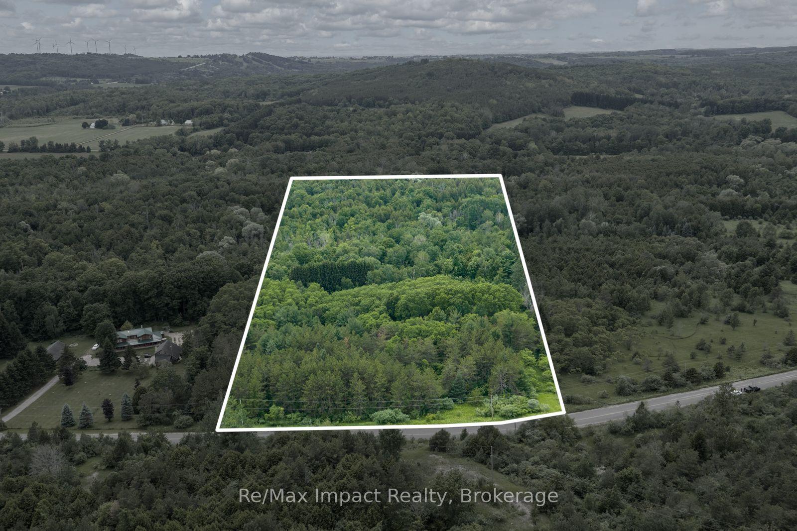 7538 Thompson Road — photo 1