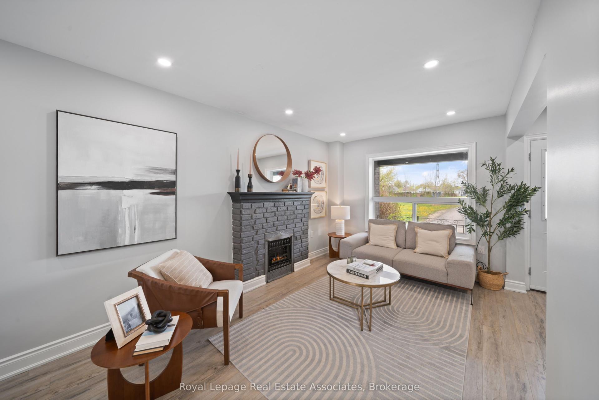 305 Weir Street N, Hamilton — Detached for sale, photo 1