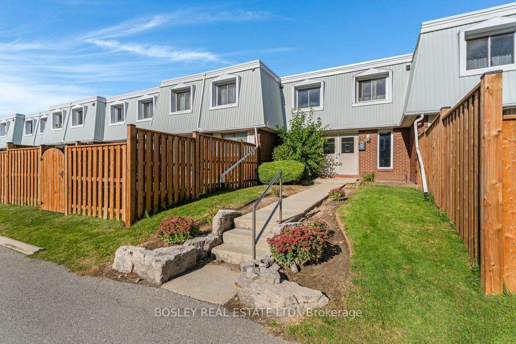 320 Traynor Avenue 1 #1, Kitchener — Condo Town for sale, photo 1