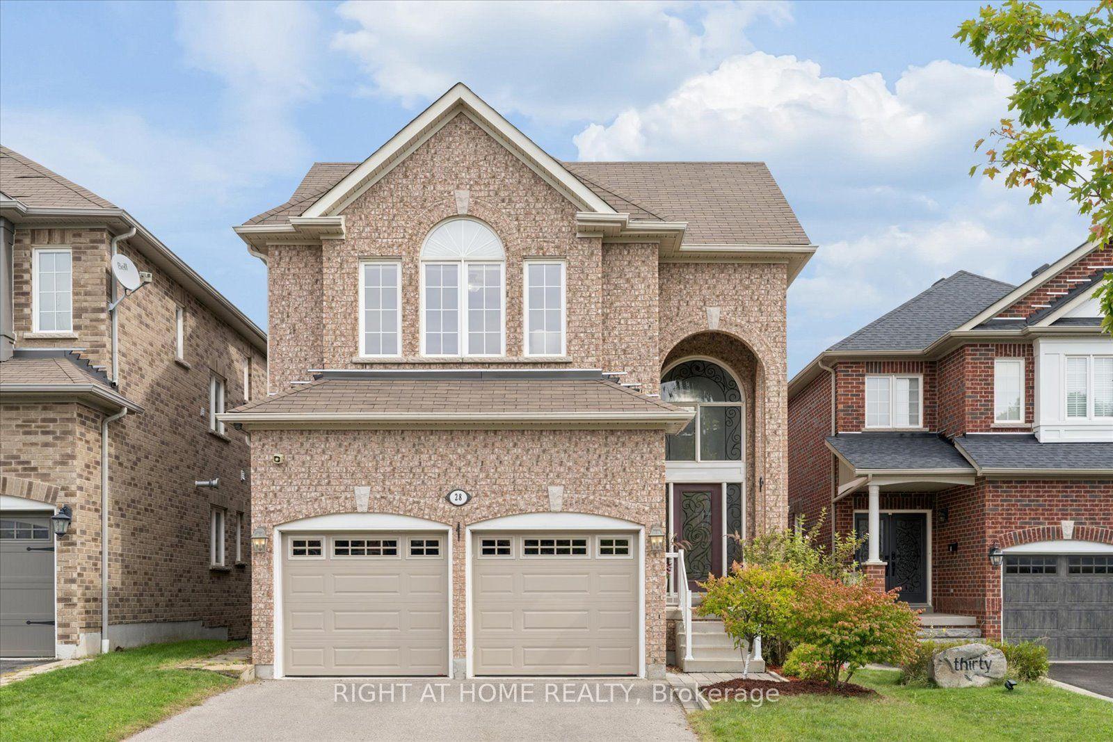 28 Bradford Court, Whitby — Detached for sale, photo 1