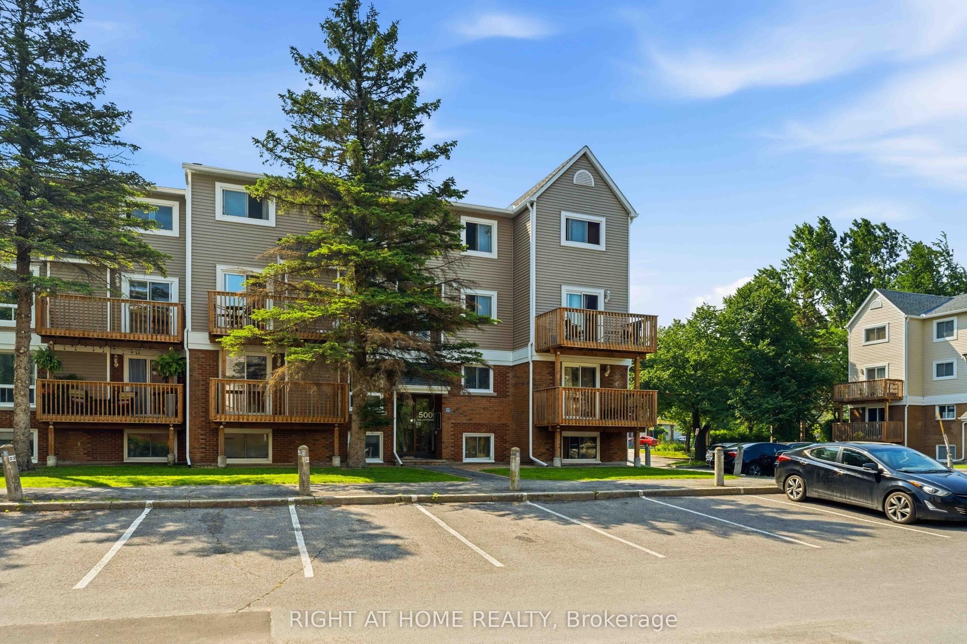 500 FENERTY Court 3 #3, Kanata — Condo for sale, photo 1
