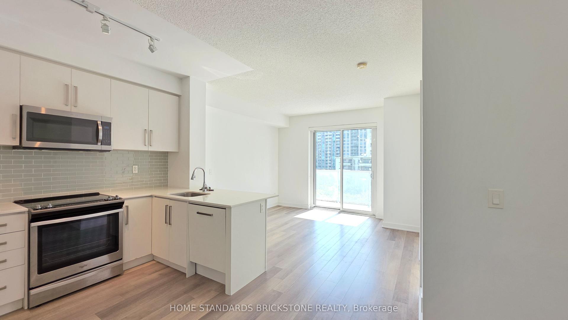 5180 Yonge Street 512 #512 — photo 1