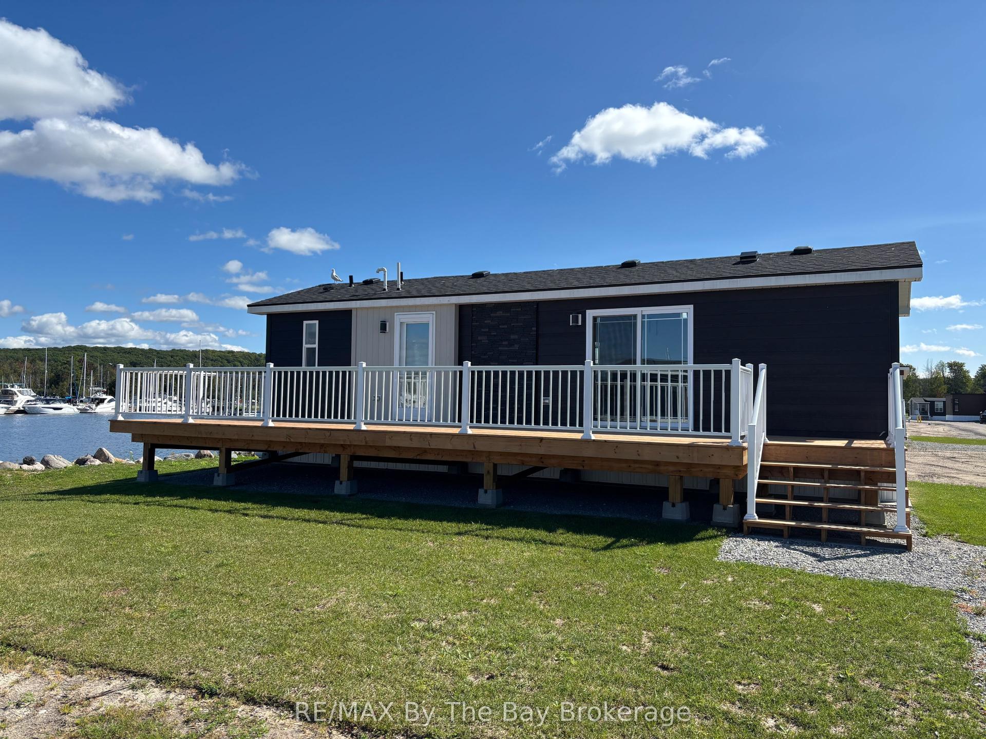 3282 Ogdens Beach Road 62 #62, Midland — Detached for sale, photo 1