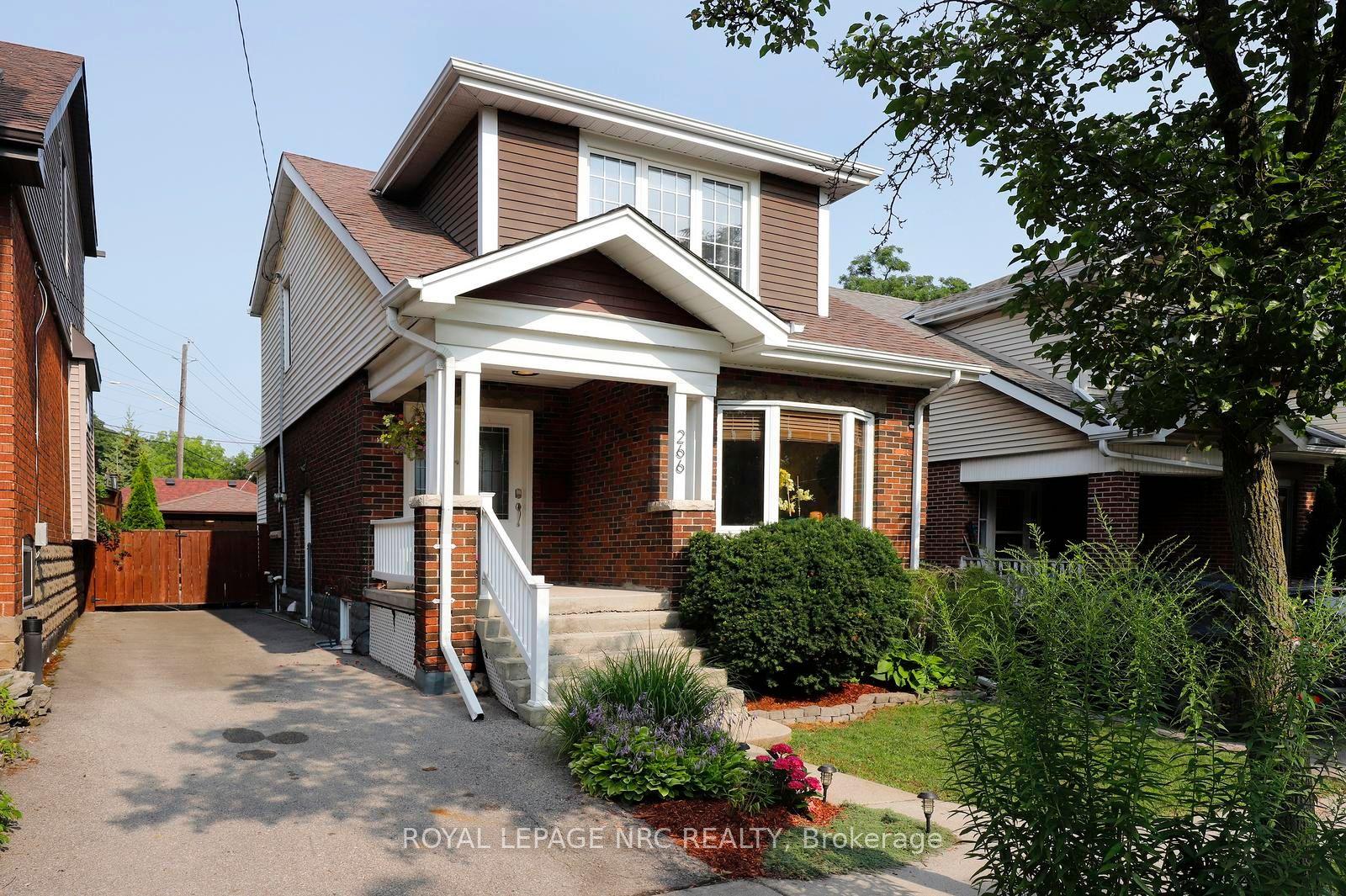266 London Street S, Hamilton — Detached for sale, photo 1