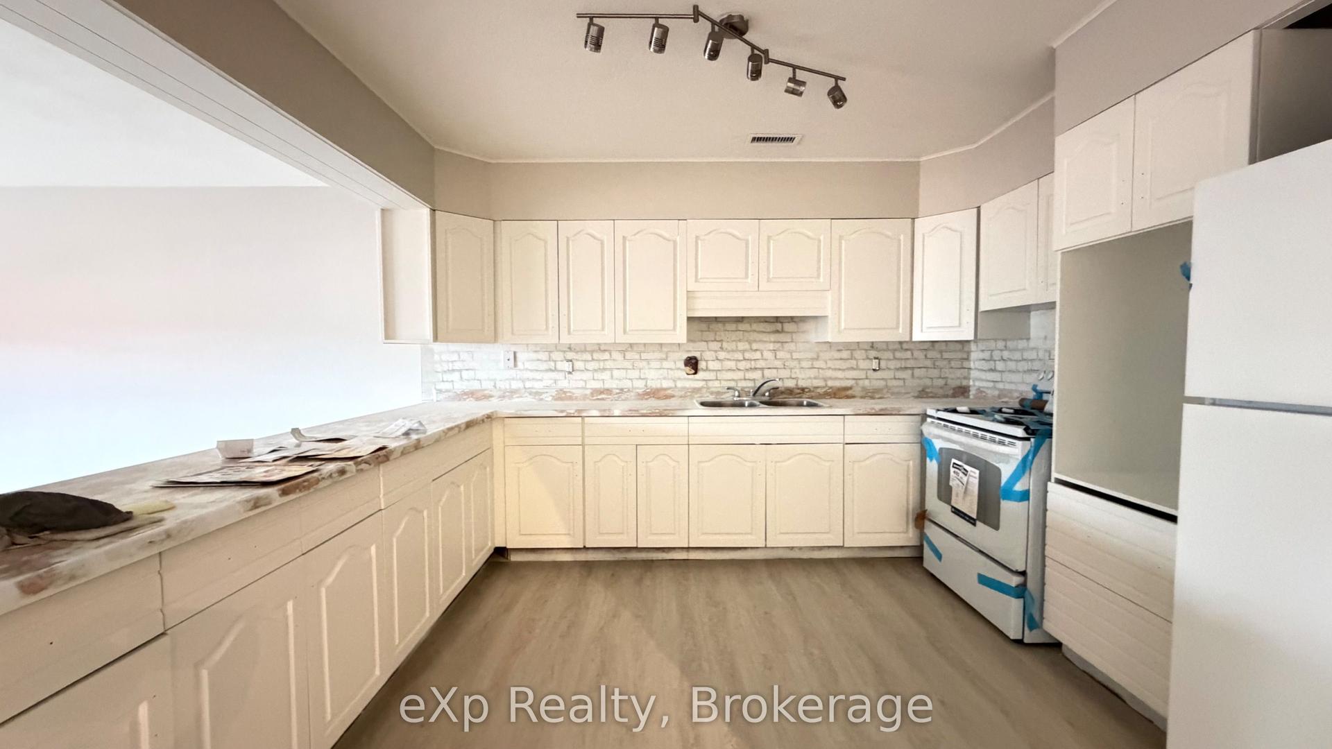 2 King Street Apt 1 #Apt 1 — photo 1