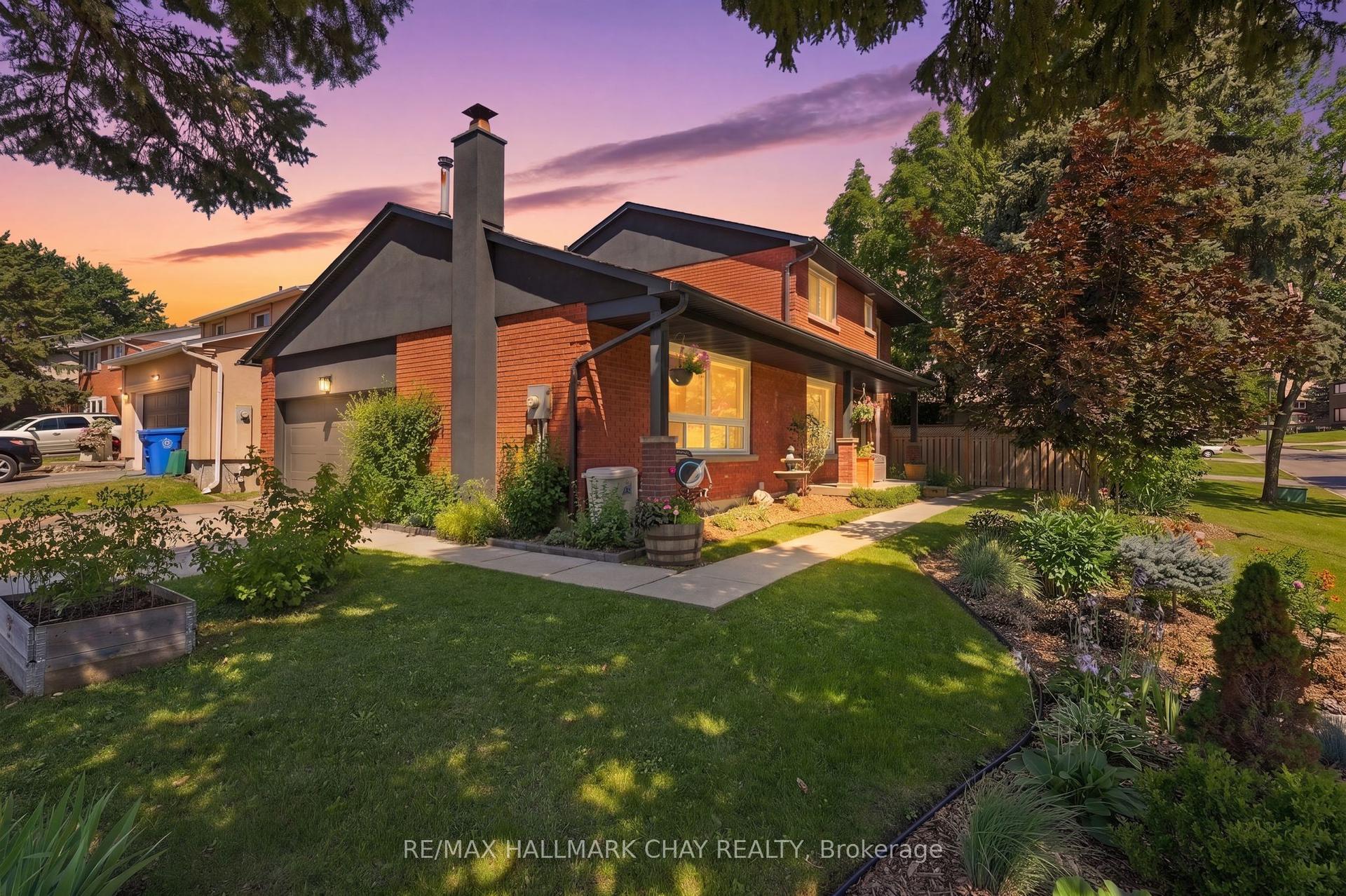 278 Carlisle Street, Newmarket — Detached for sale, photo 1