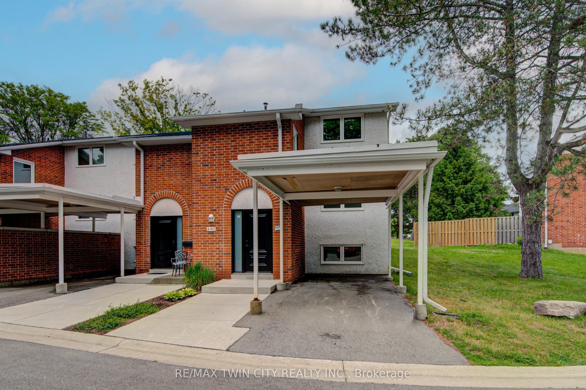 417 Keats Way 4 #4, Waterloo — Condo Town for sale, photo 1