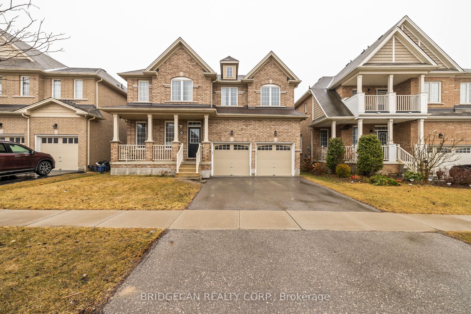 20 Gillespie Drive — photo 1