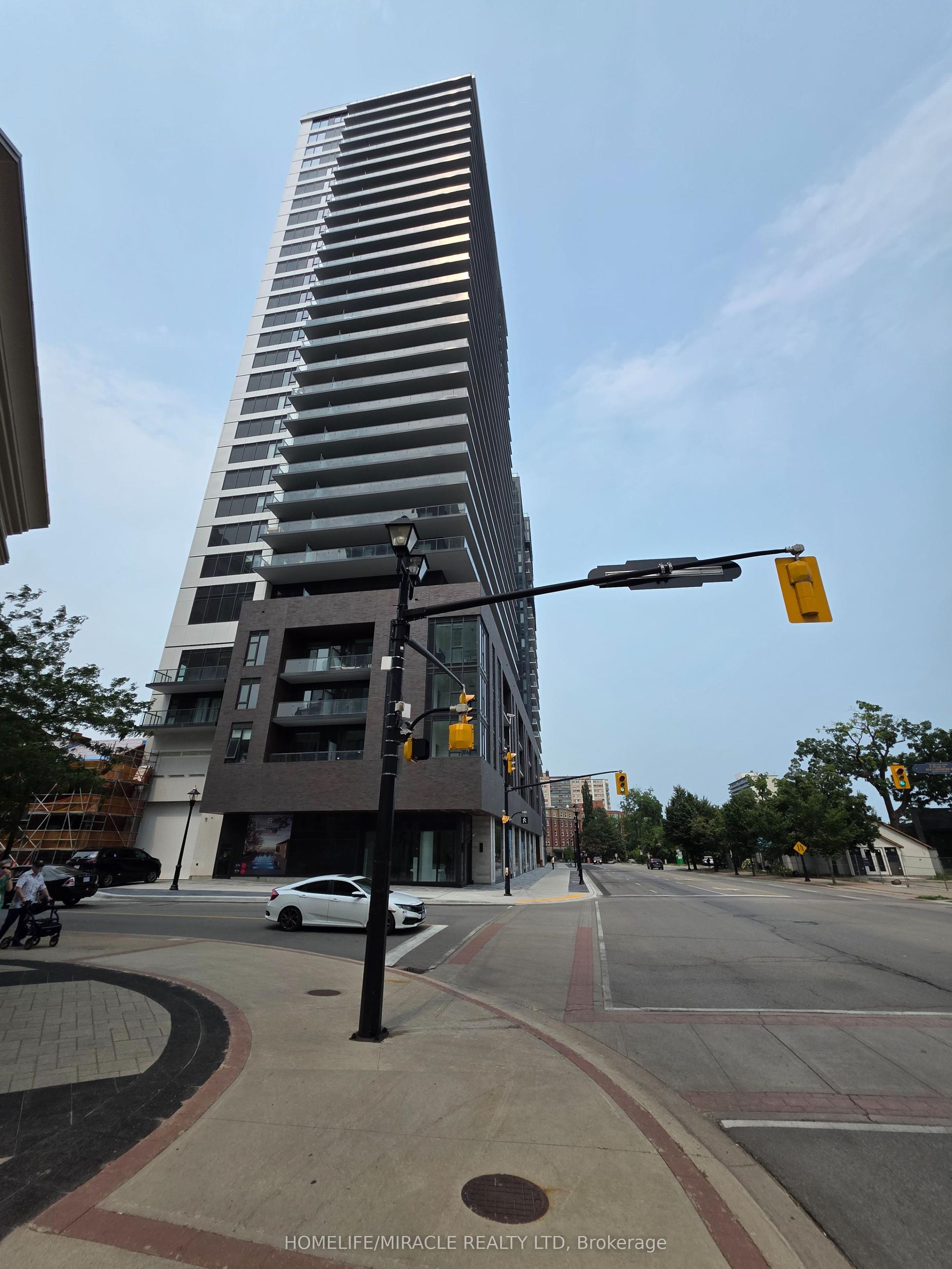 2075 Lakeshore Road 1702 #1702, Burlington — Condo for lease, photo 1