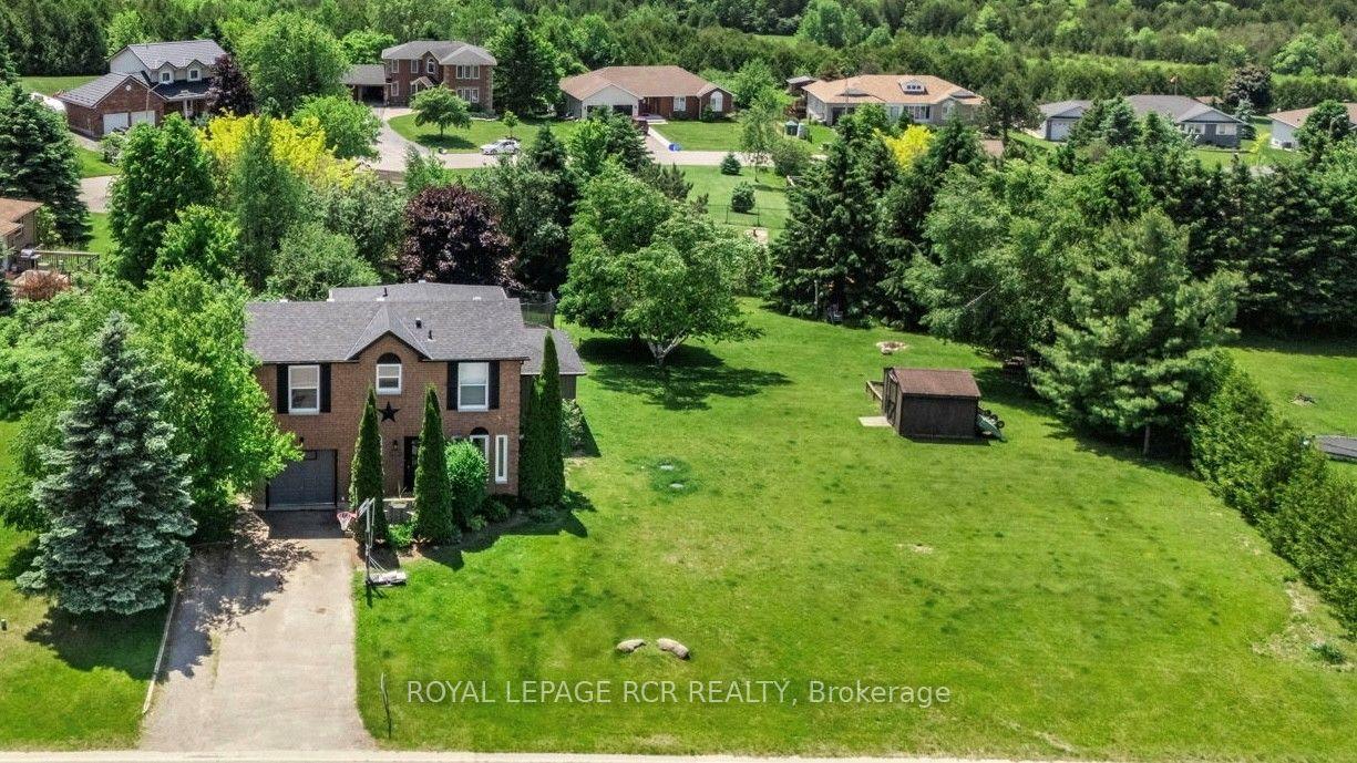 18 Peter Street, Amaranth — Detached for sale, photo 1