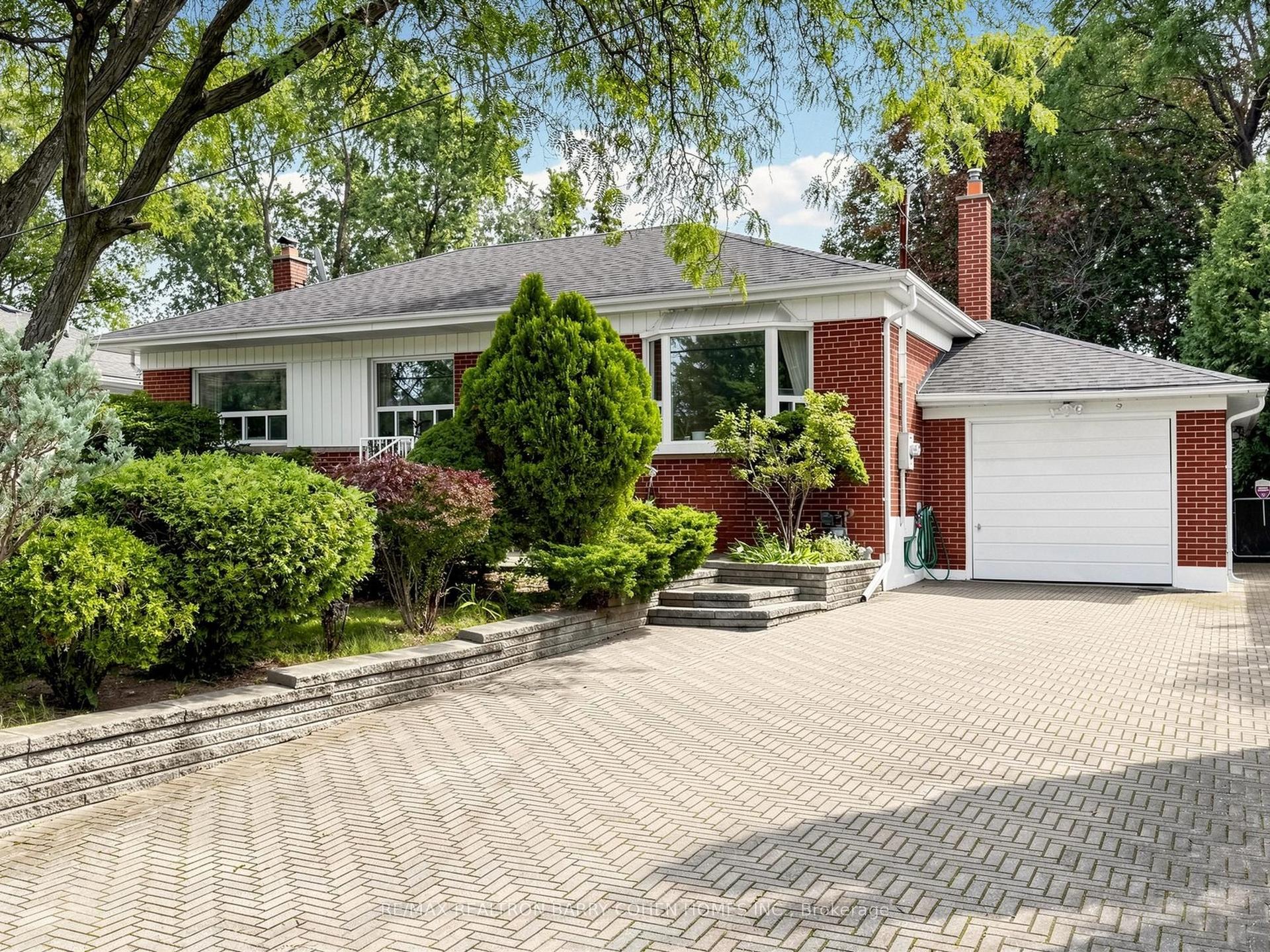 37 Tefley Road, Toronto — Detached for sale, photo 1
