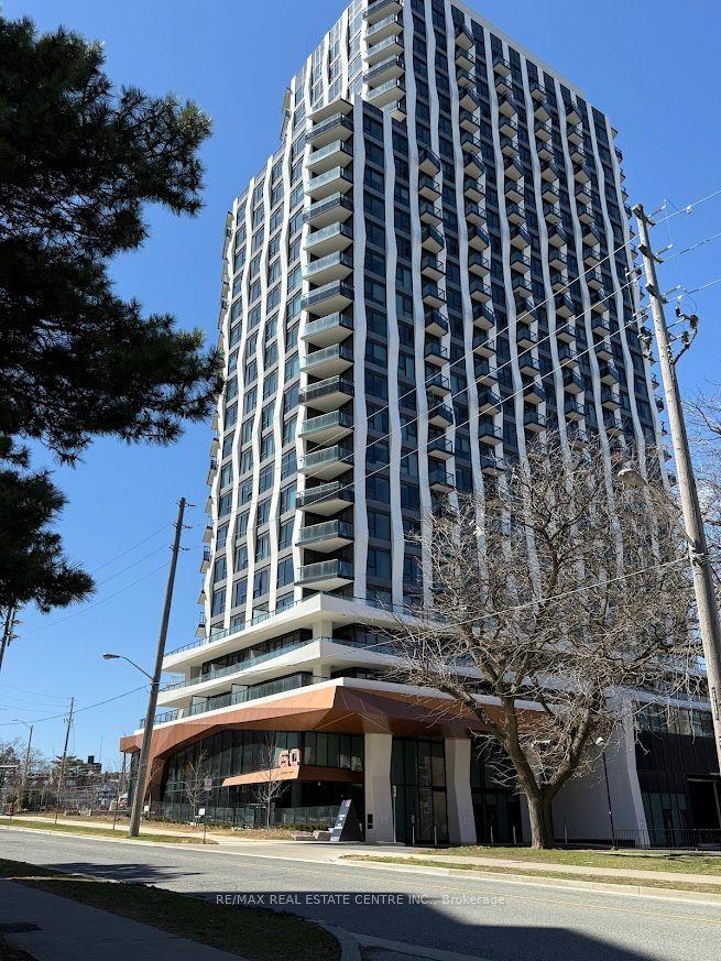 60 Central Park Roadway Road 2004 #2004, Toronto — Condo for lease, photo 1