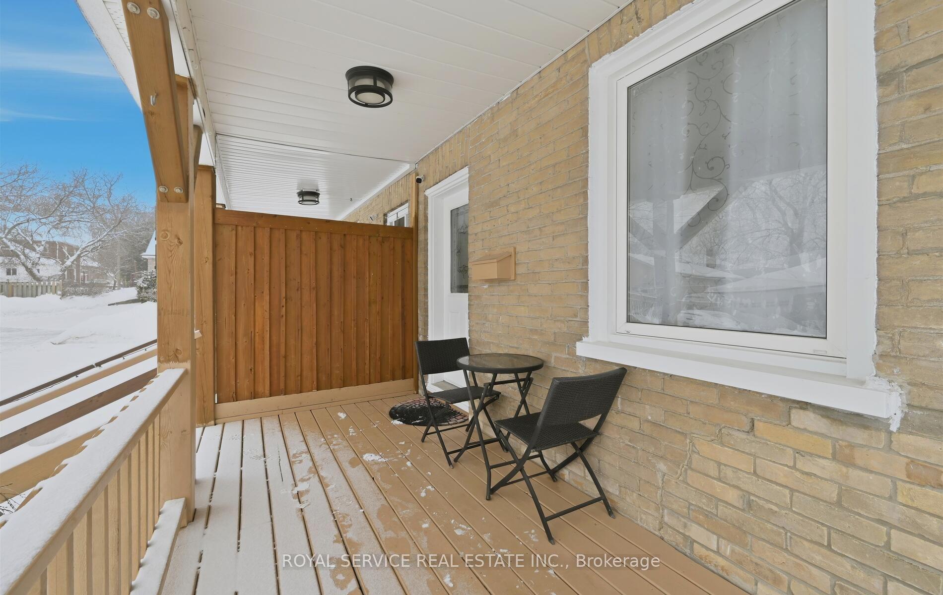 14 Liberty Place — photo 1