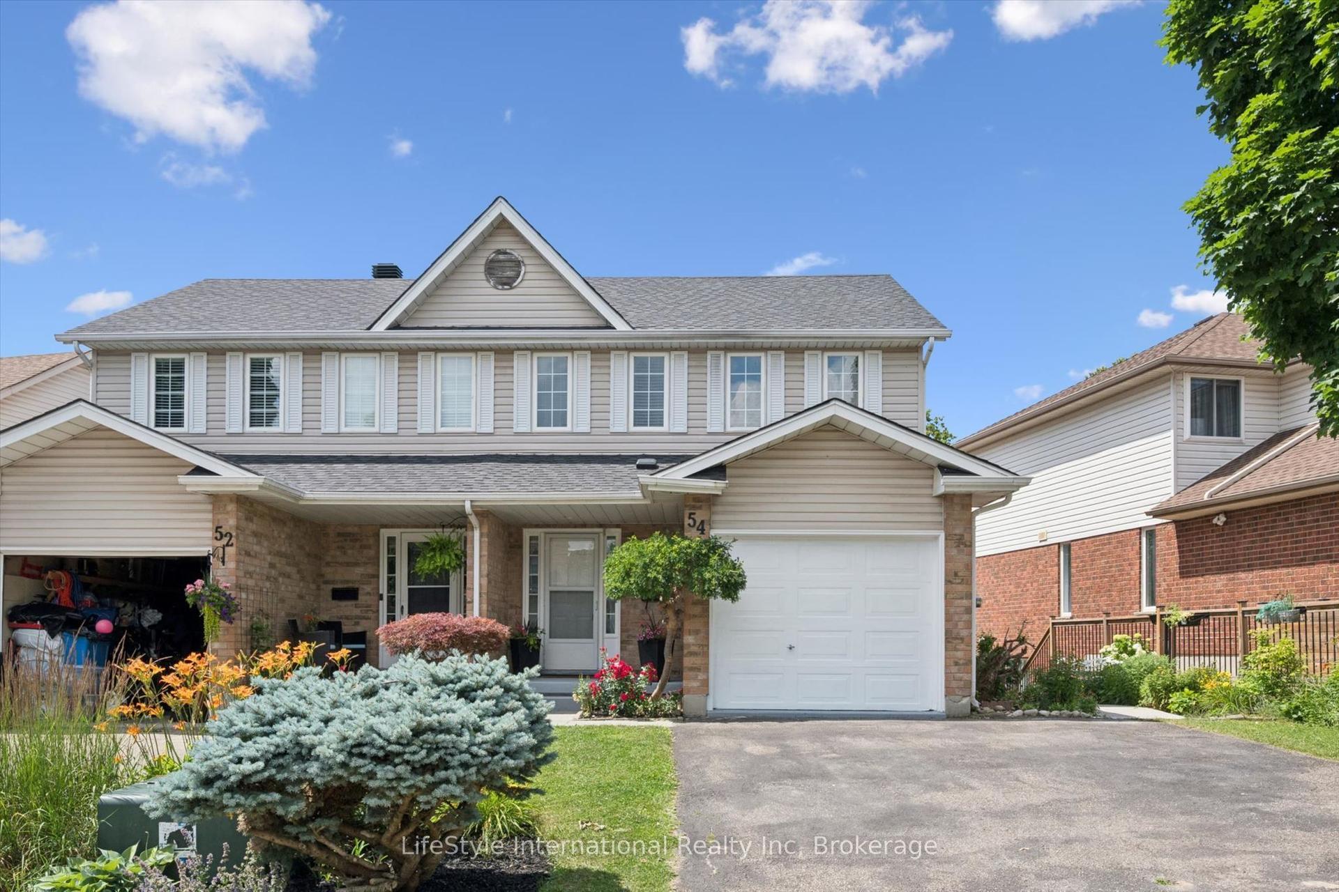 54 Chesterton Lane, Guelph — Semi-Detached for sale, photo 1