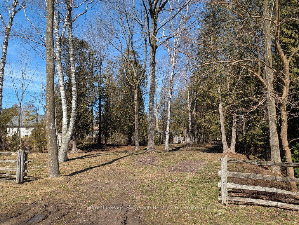 309 Victoria Street — photo 1