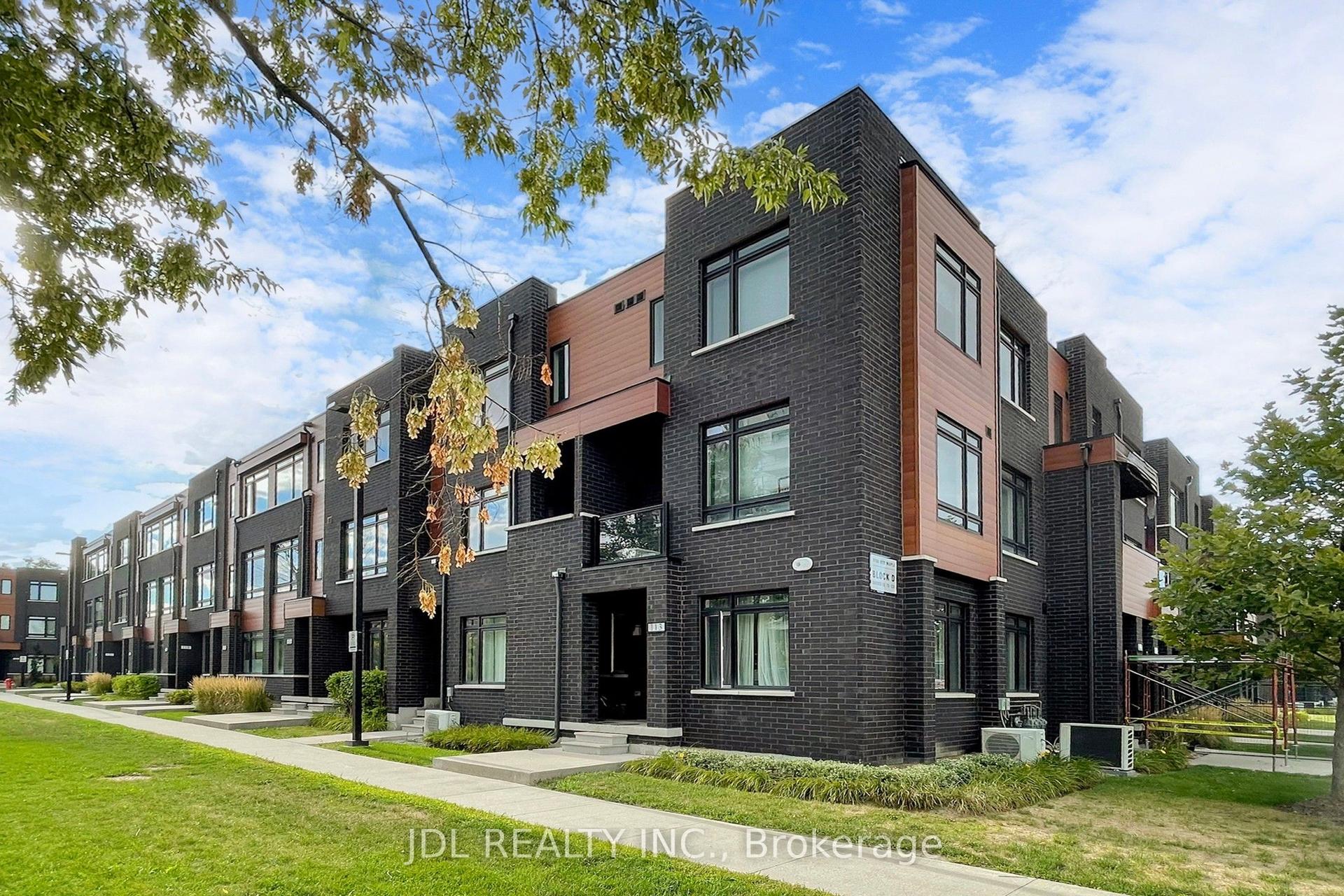 370 Red Maple Road 112 #112, Richmond Hill — Condo Town for sale, photo 1