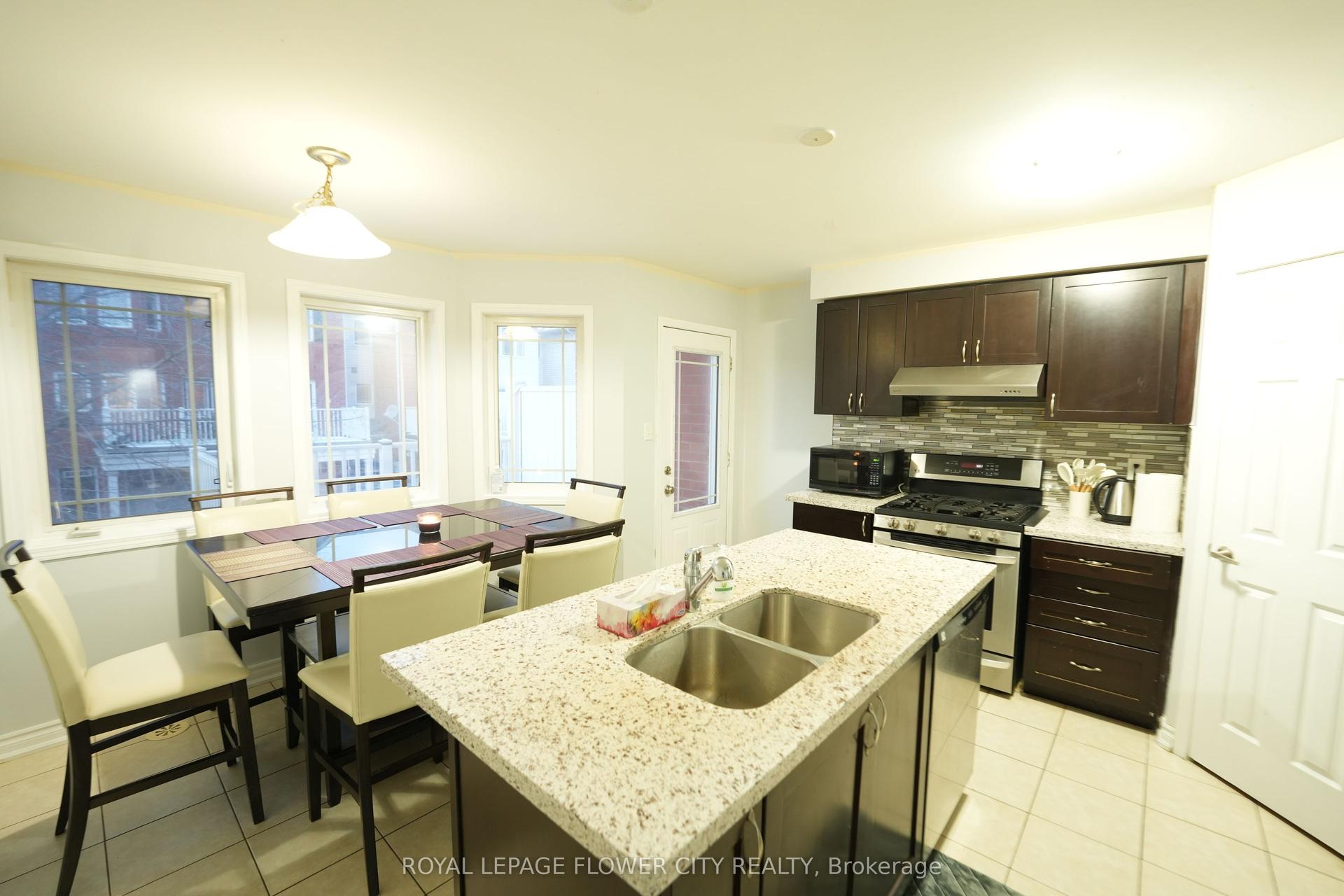 50 Hillcrest Avenue 8 #8 — photo 1