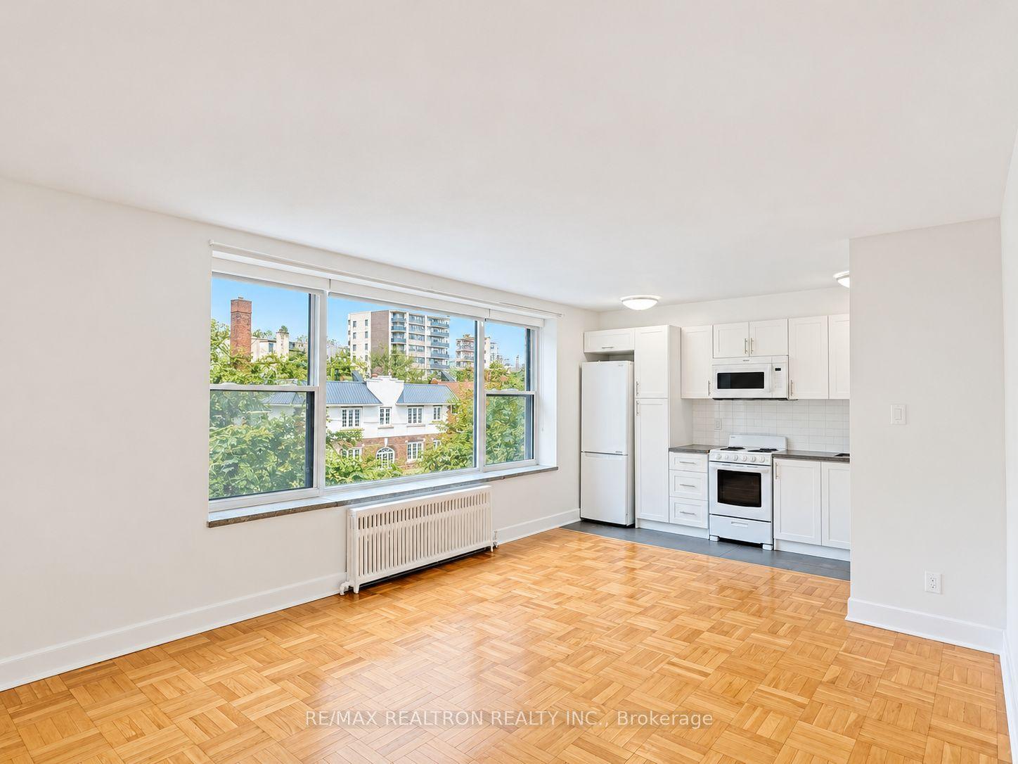 1545 Bathurst Street 310 #310, Toronto — Condo for lease, photo 1