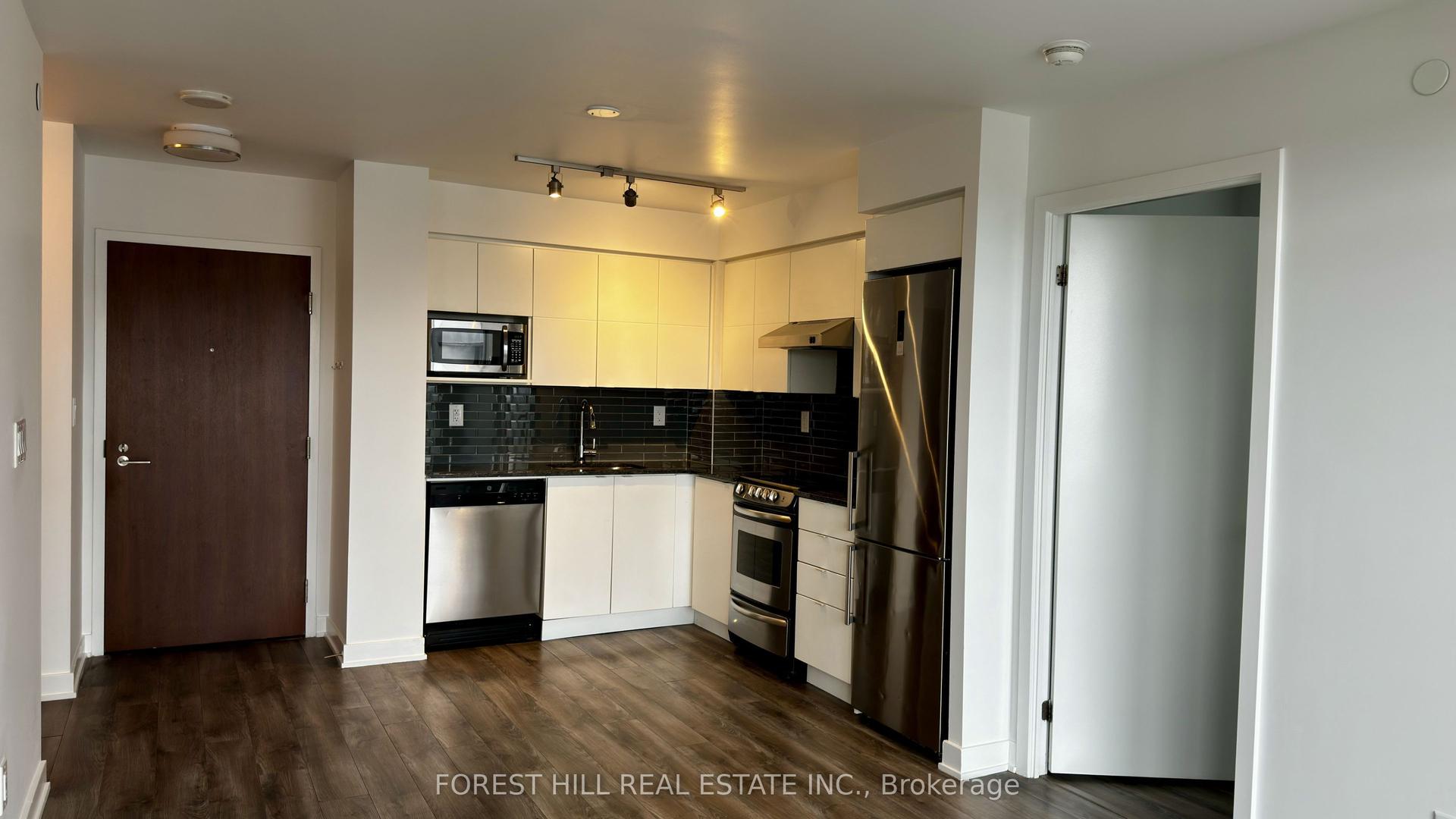 160 Flemington Road 1422 #1422, Toronto — Condo for lease, photo 1