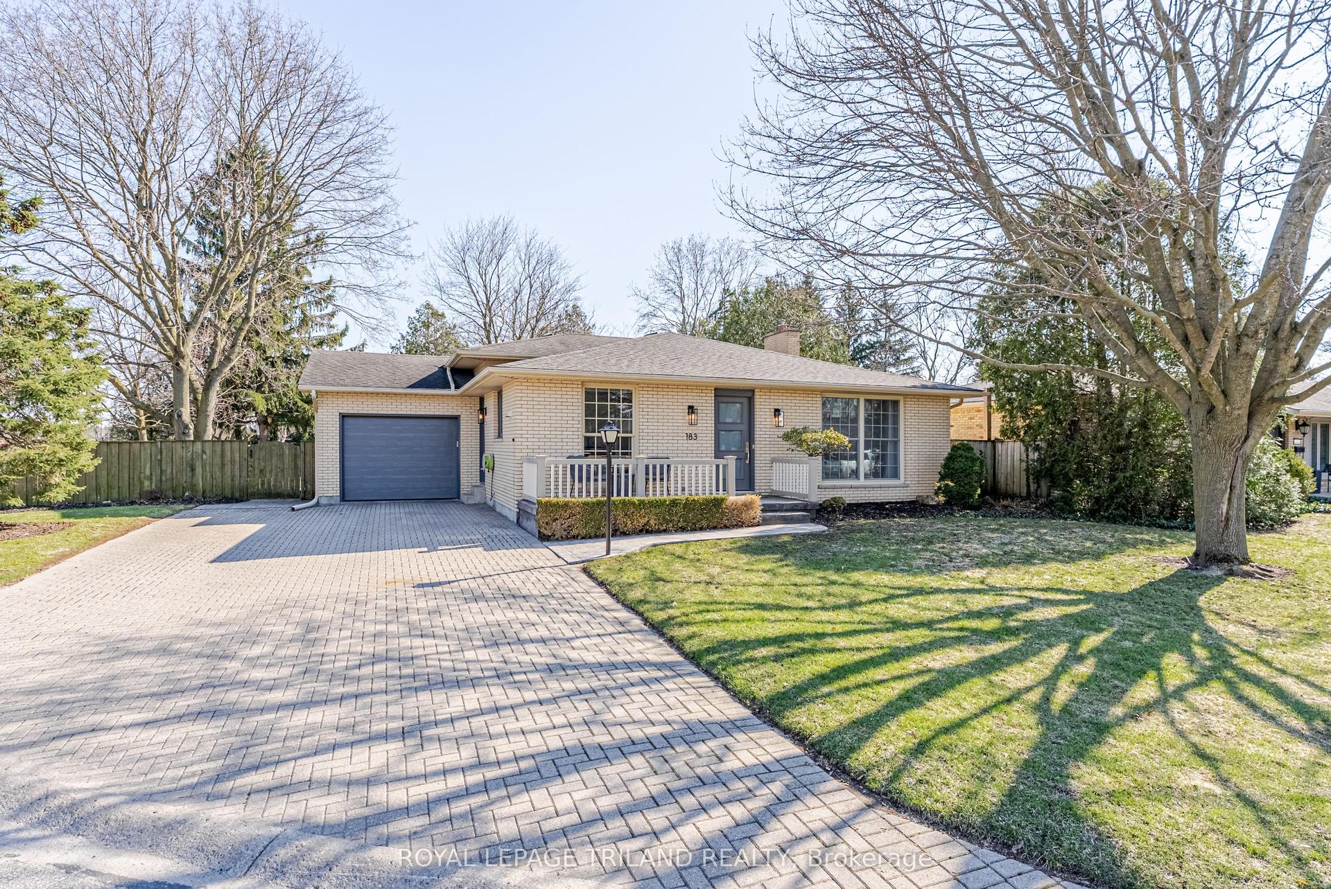 183 Canterbury Drive — photo 1