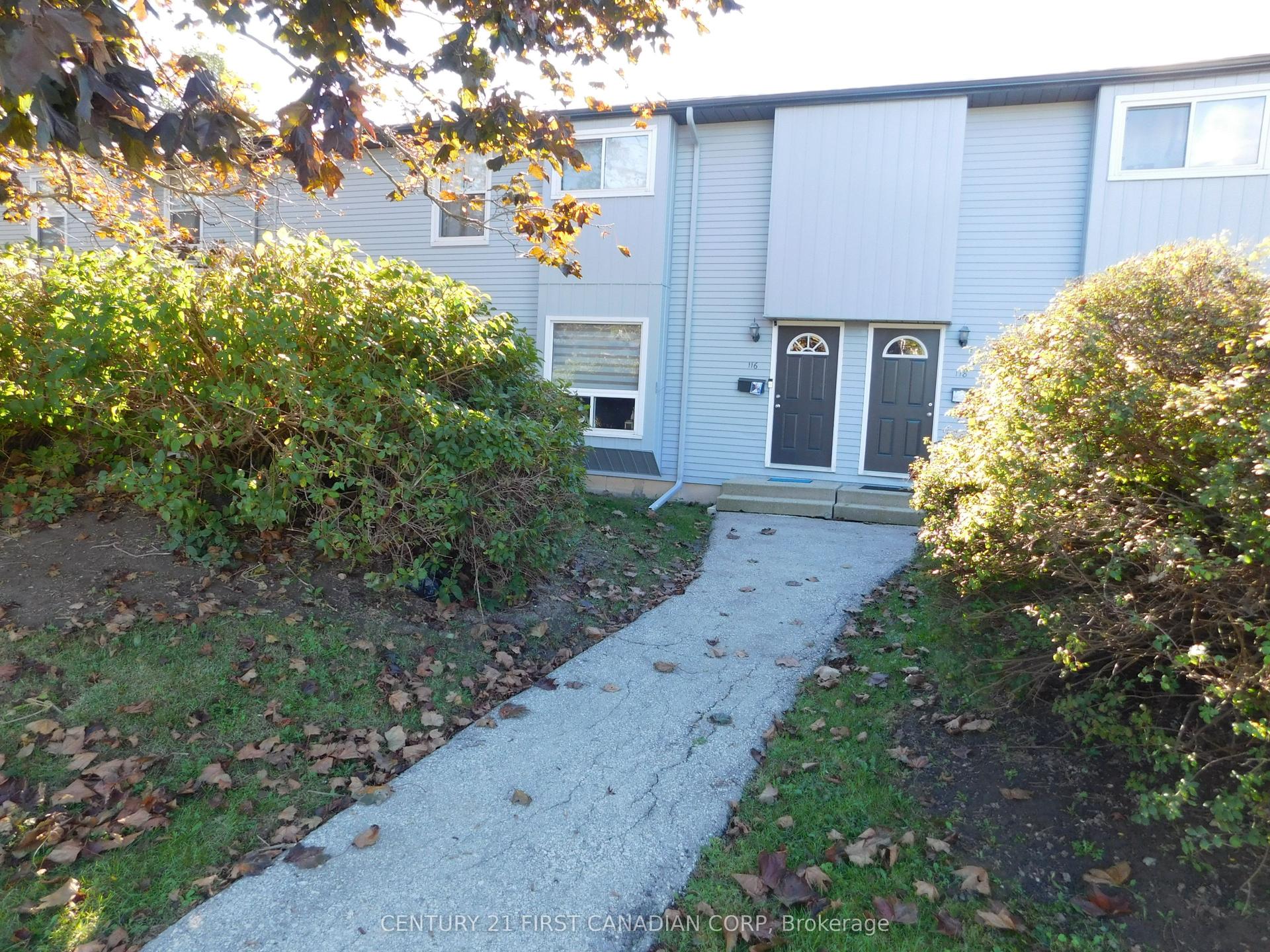 70 Fiddlers Green Road 116 #116, London North — Condo Town for lease, photo 1