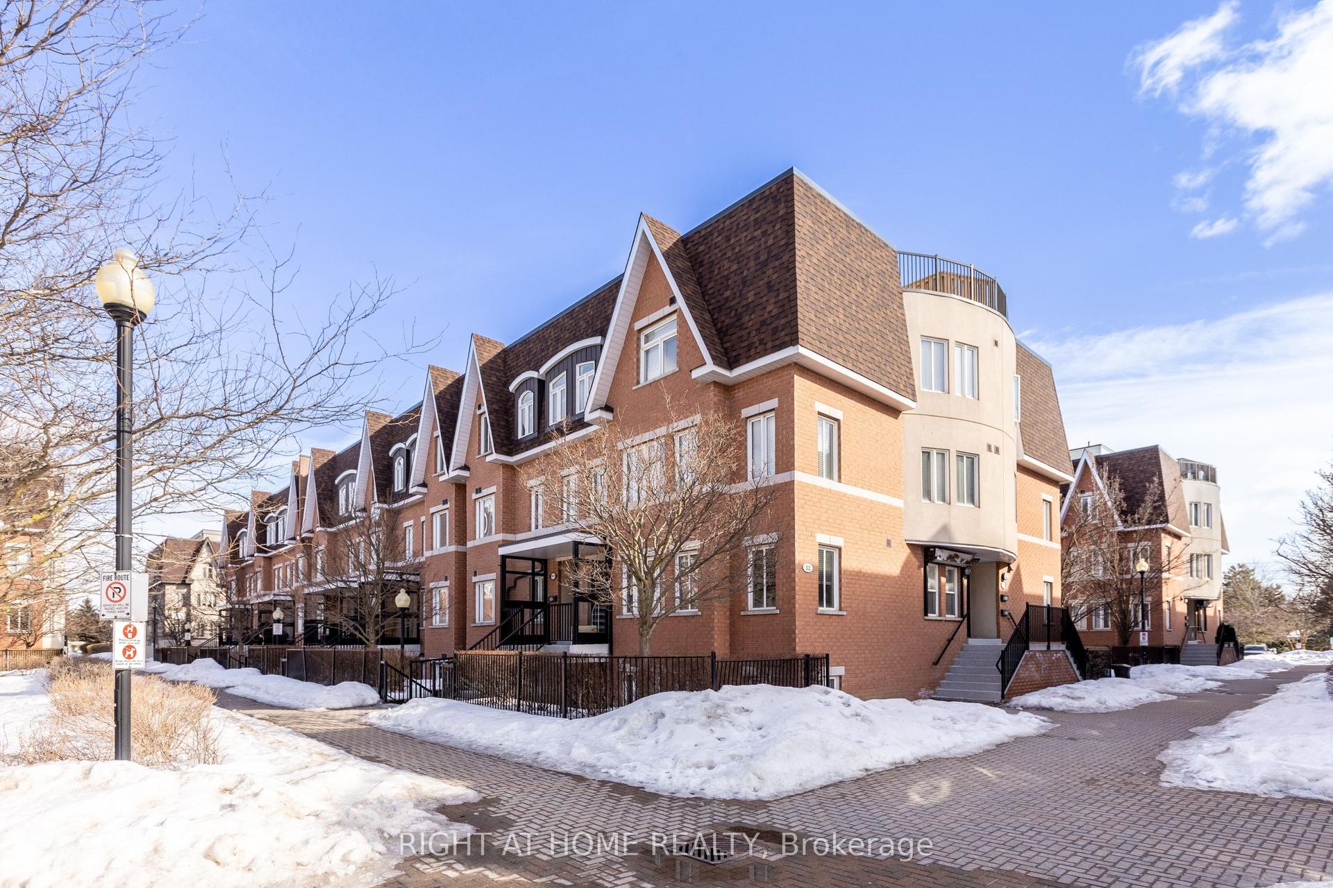 312 John Street 331 #331 — photo 1